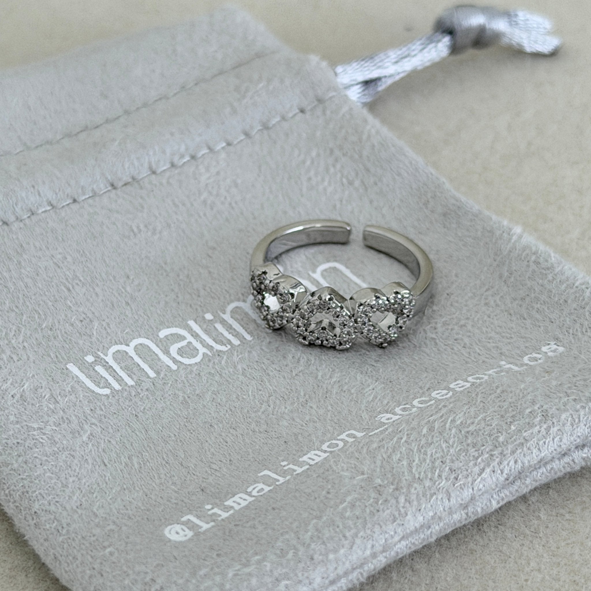 Triple Heart Crystal Ring - ring jewelry | LimaLimón Store - 3