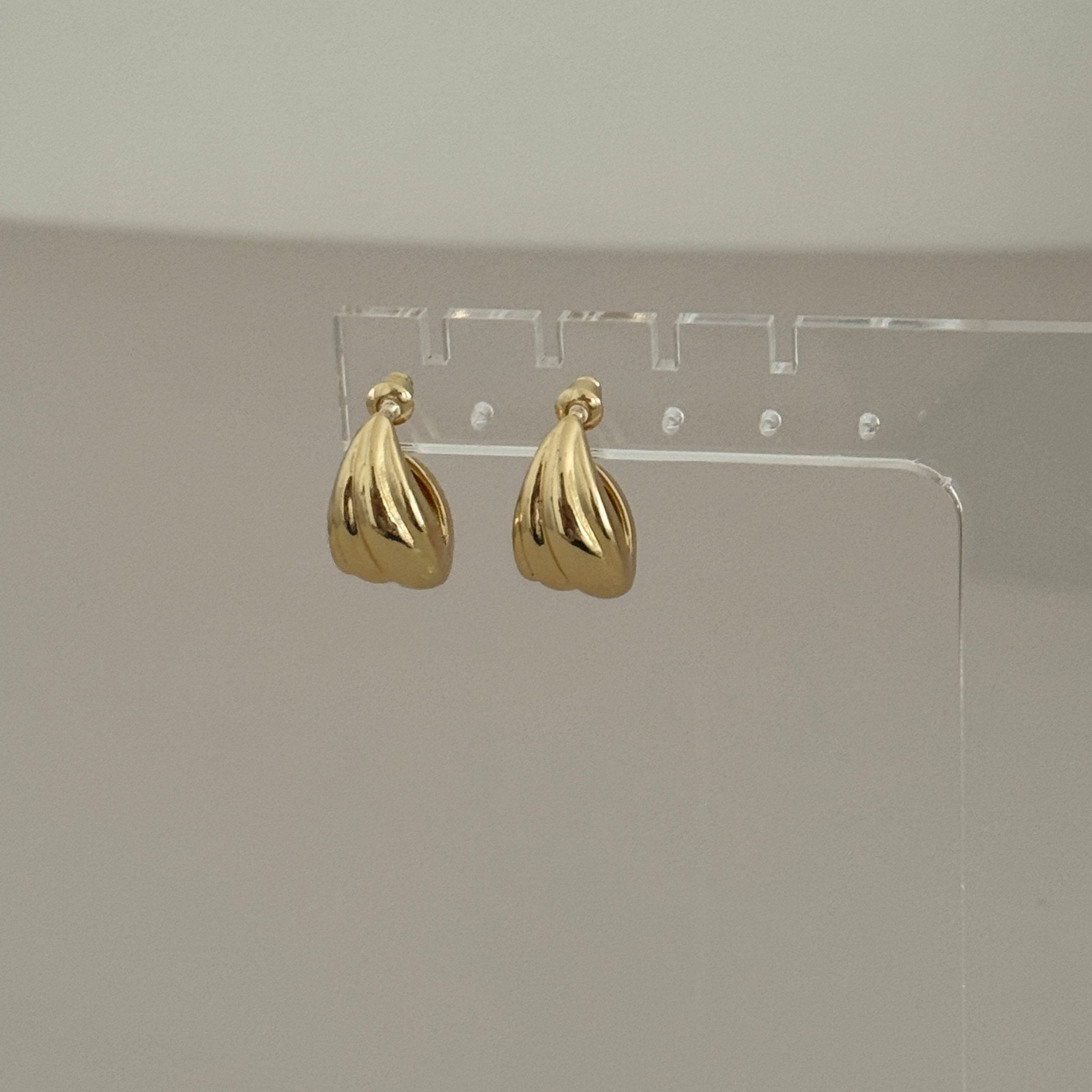 Twist Dome Hoop Earrings - Earring | LimaLimón Store - 2
