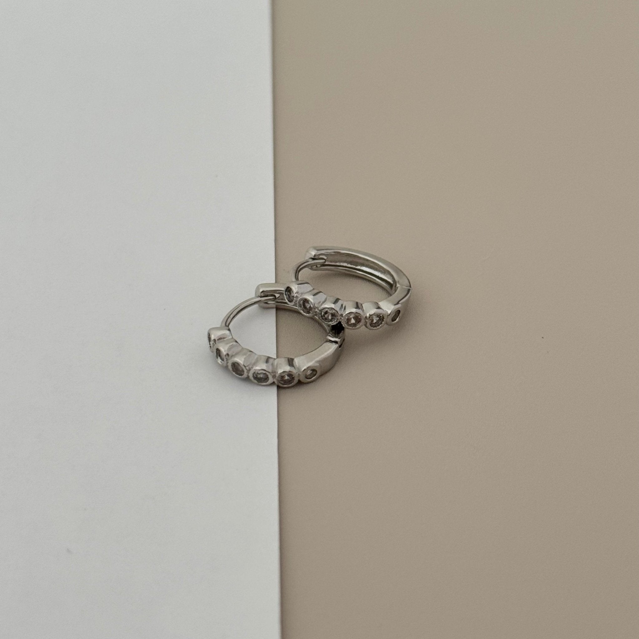 Zirconia Hoops - Earring | LimaLimón Store - 3