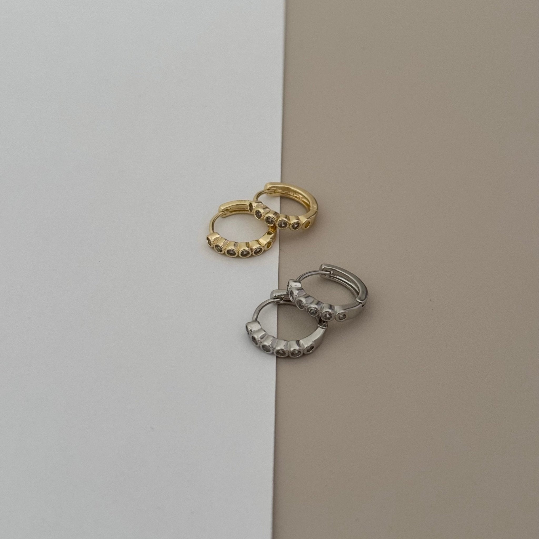 Zirconia Hoops - Earring | LimaLimón Store - 1