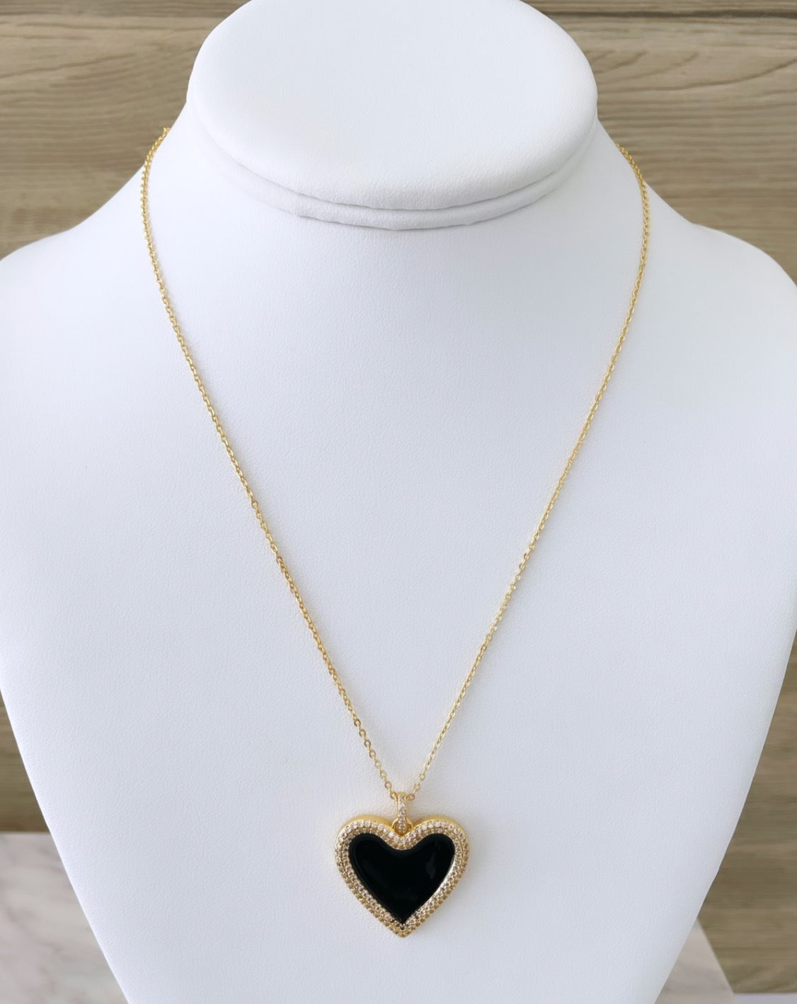 Heart Enamel Necklace - LimaLimón Store