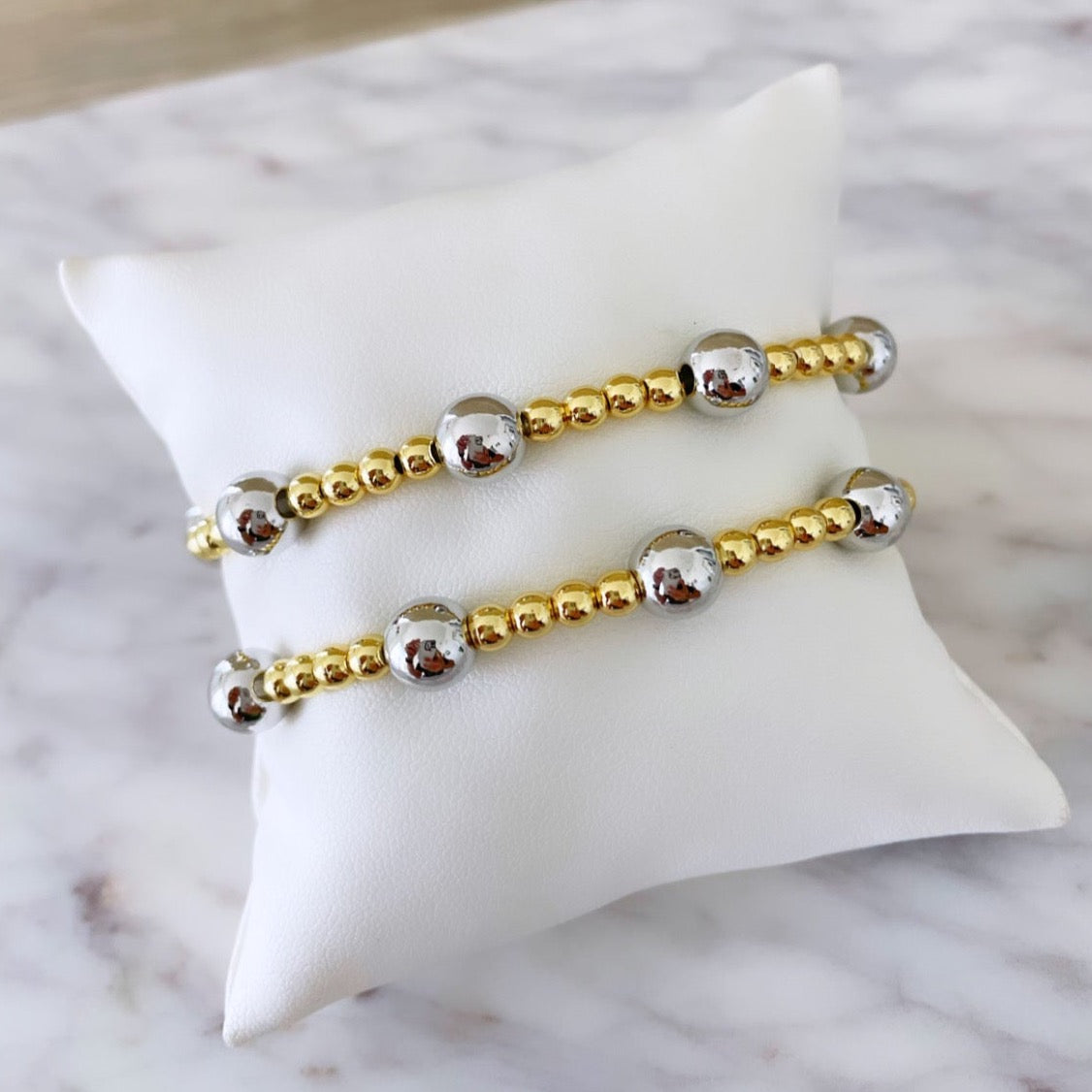 Gold and Silver Bead Bracelet - LimaLimón Store