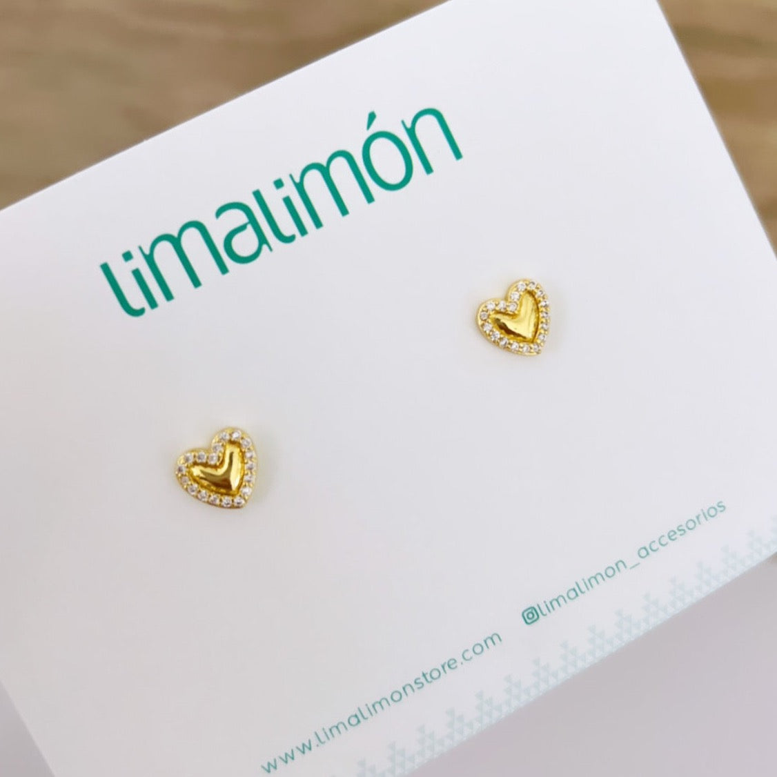 Mini Heart Stud - LimaLimón Store