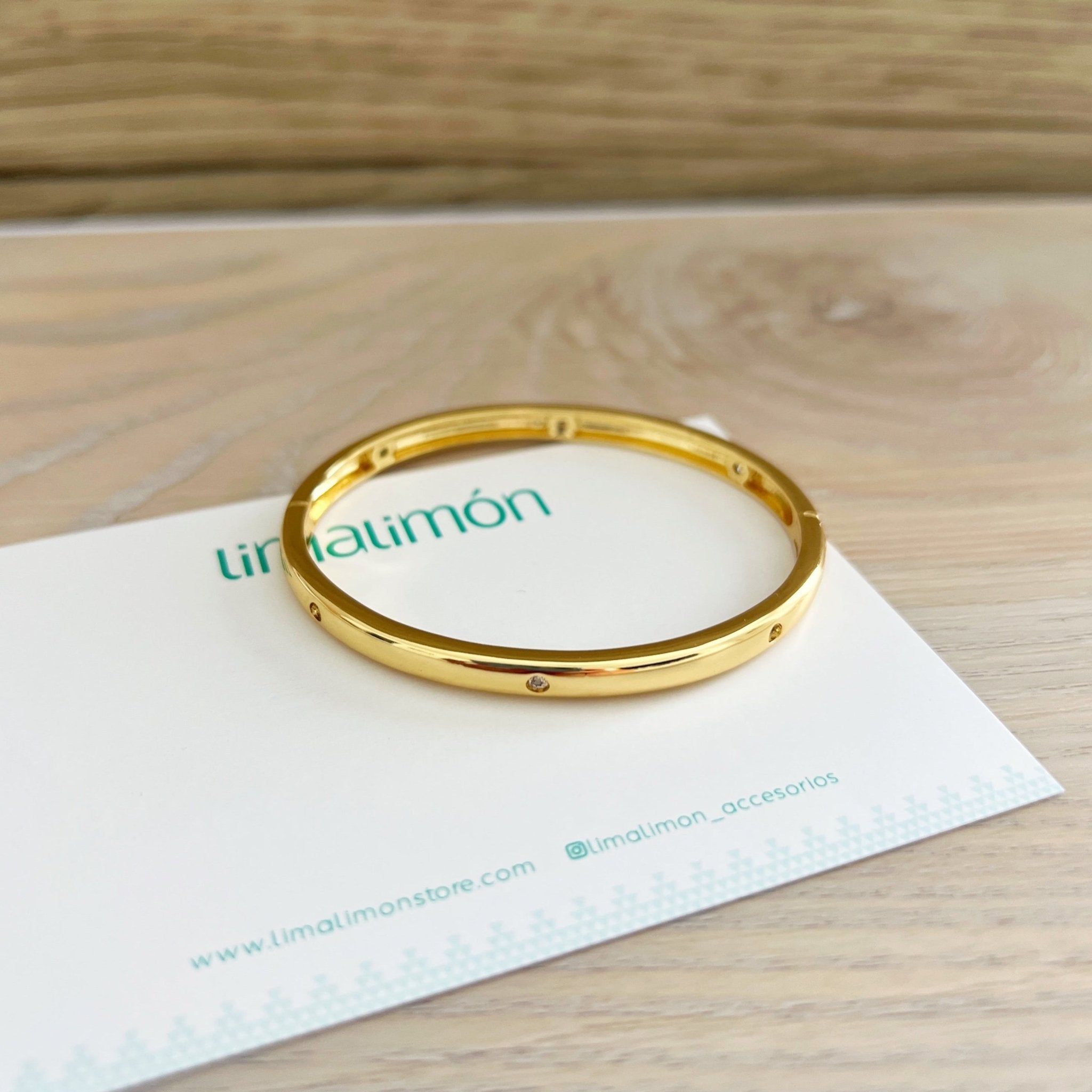Gold Bangle - Bracelet | LimaLimón Store - 2