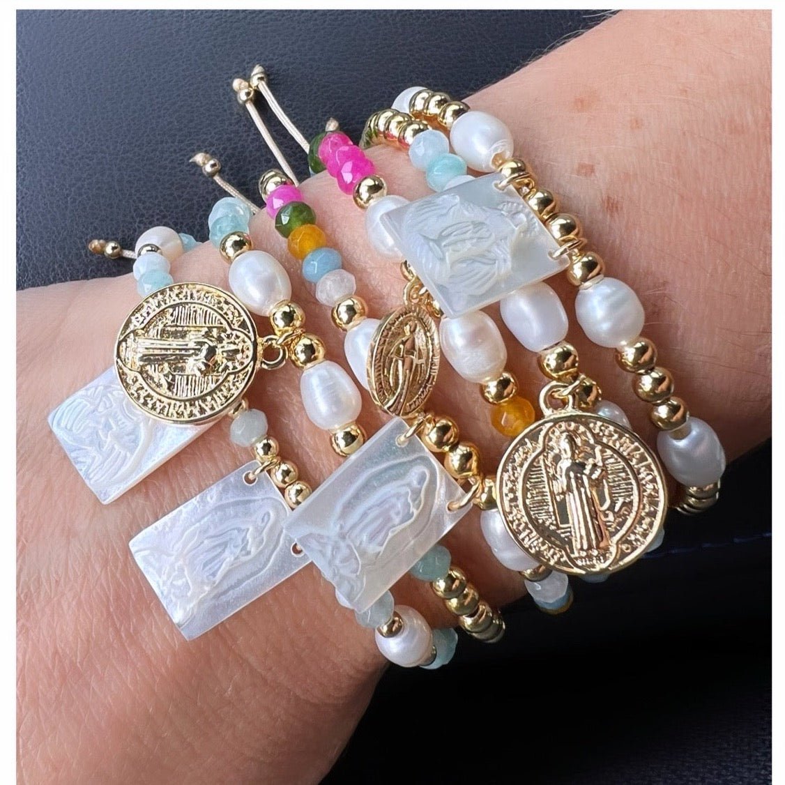 Gold Beads and Pearls Bracelet - Ropa y accesorios | LimaLimón Store - 4