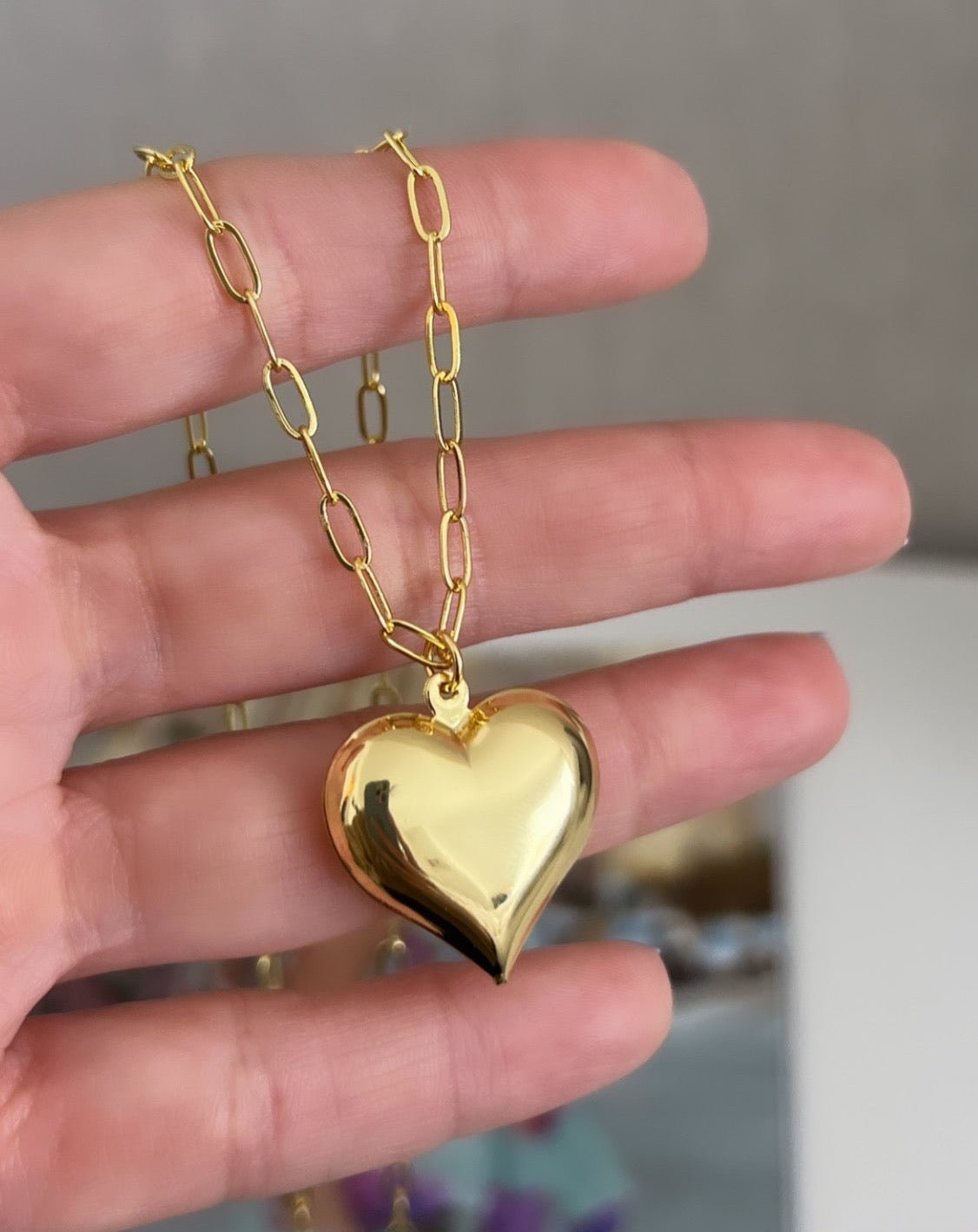 Gold Heart Necklace - Necklace | LimaLimón Store - 5