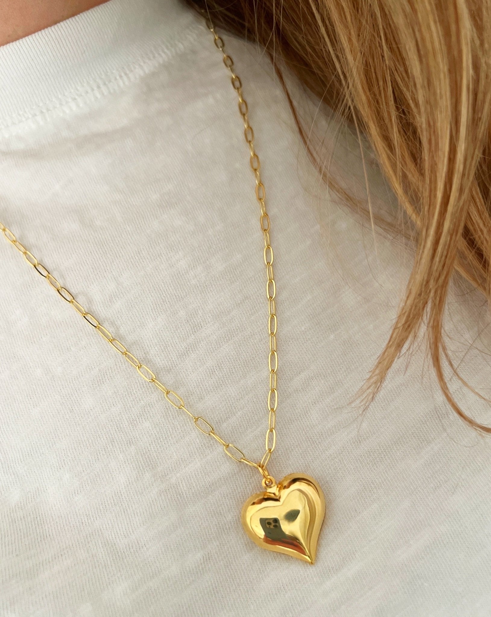 Gold Heart Necklace - Necklace | LimaLimón Store - 1