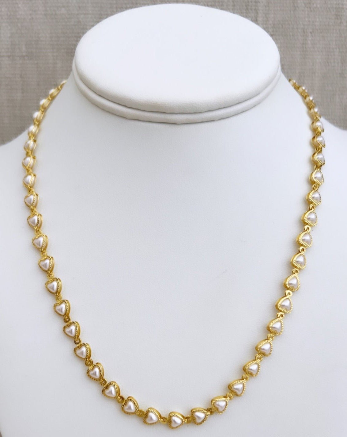 Hearts Pearls Necklace - Necklace | LimaLimón Store - 4