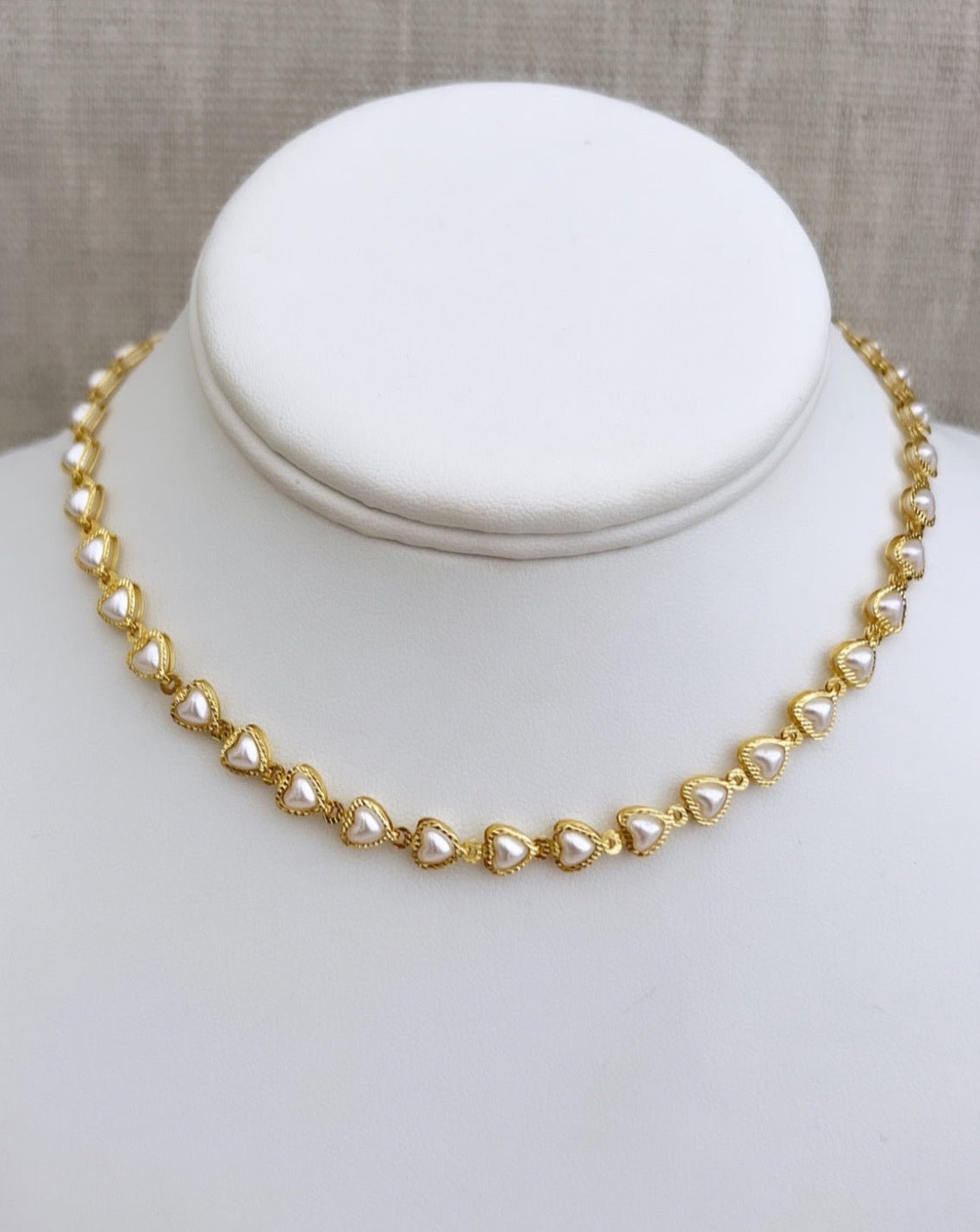 Hearts Pearls Necklace - Necklace | LimaLimón Store - 3