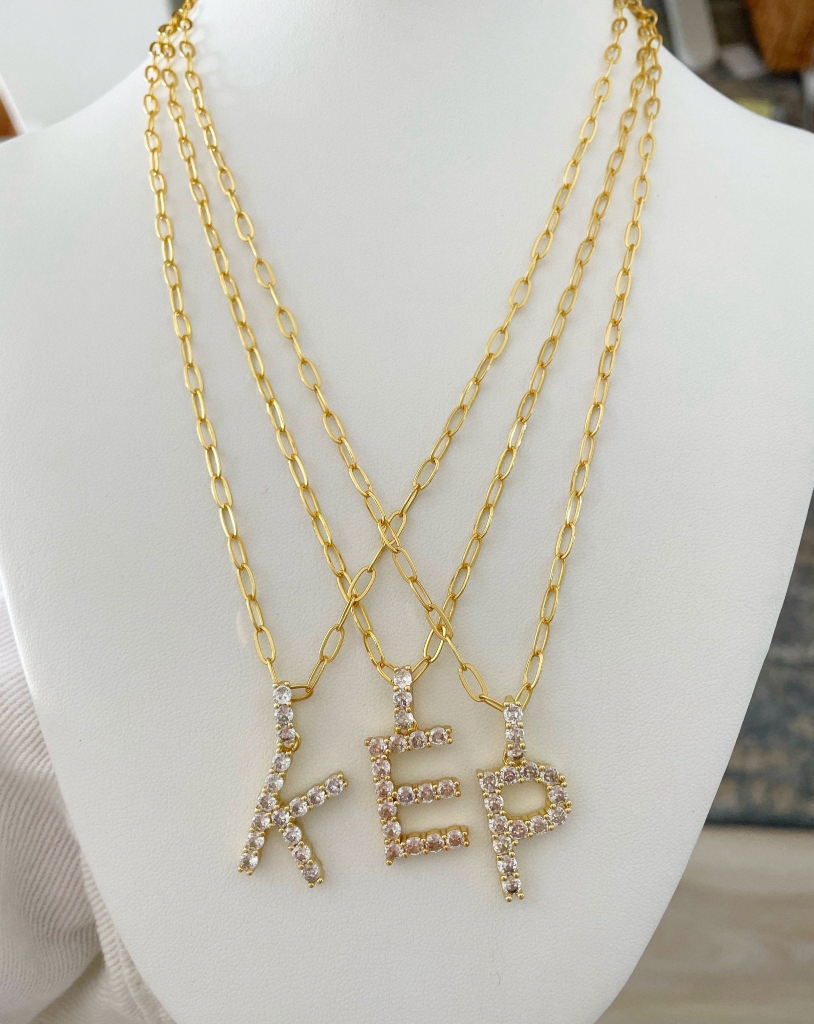 Initial Paper Clip Necklace - Necklaces | LimaLimón Store - 1