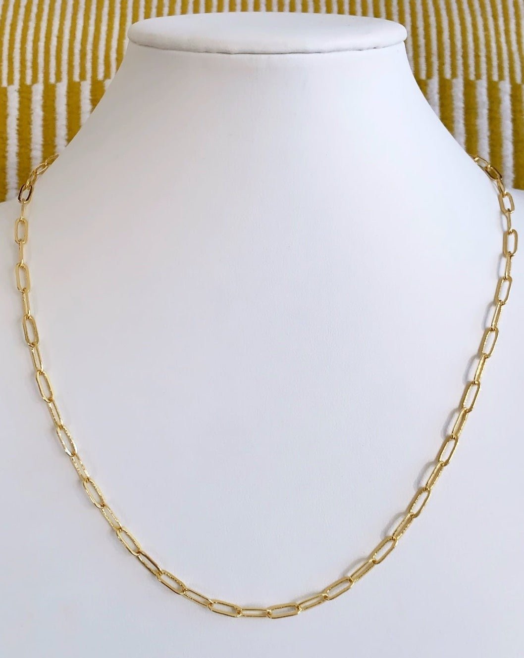 Long Gold Necklace - Necklaces | LimaLimón Store - 1