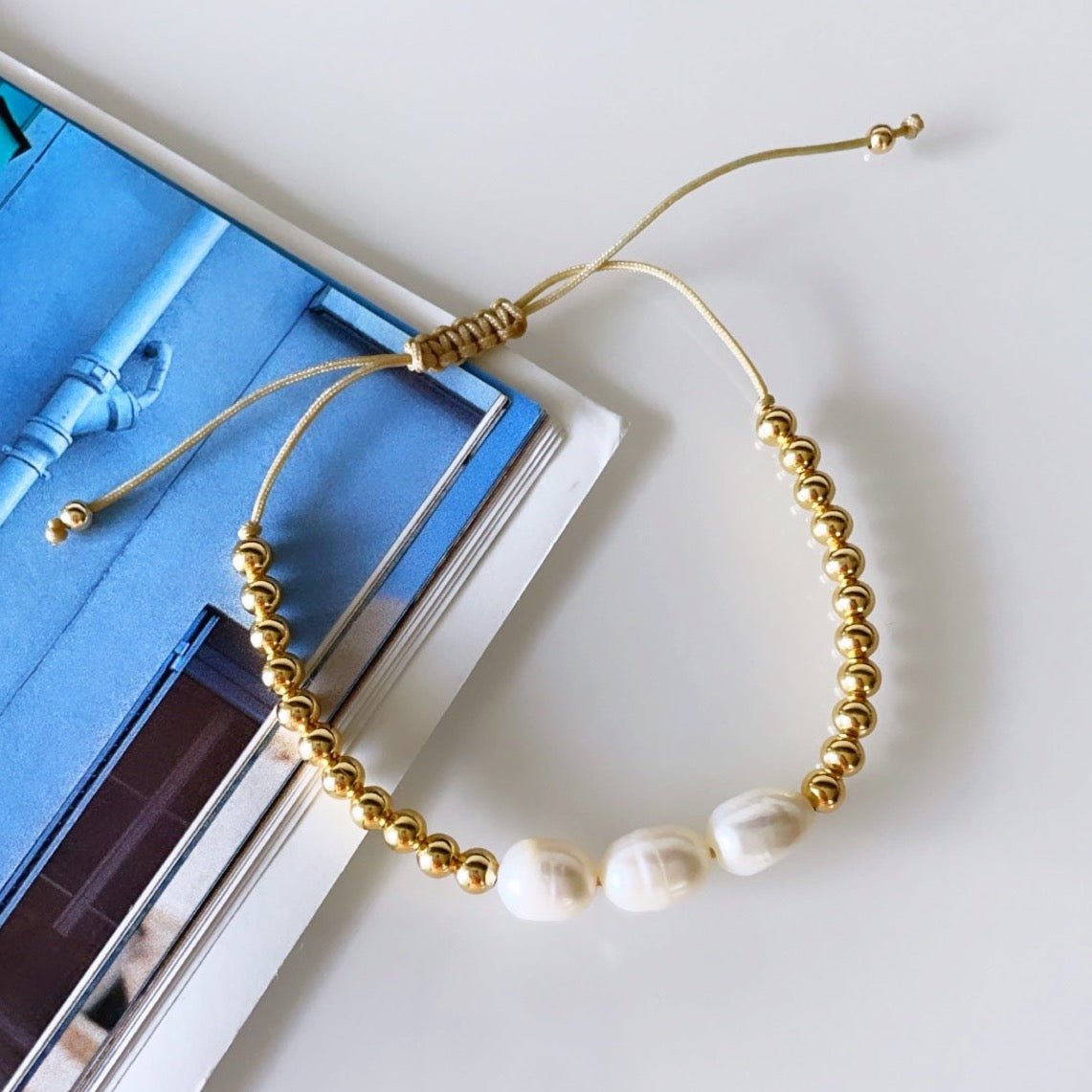 Pearls Bead Bracelet - Bracelets | LimaLimón Store - 1