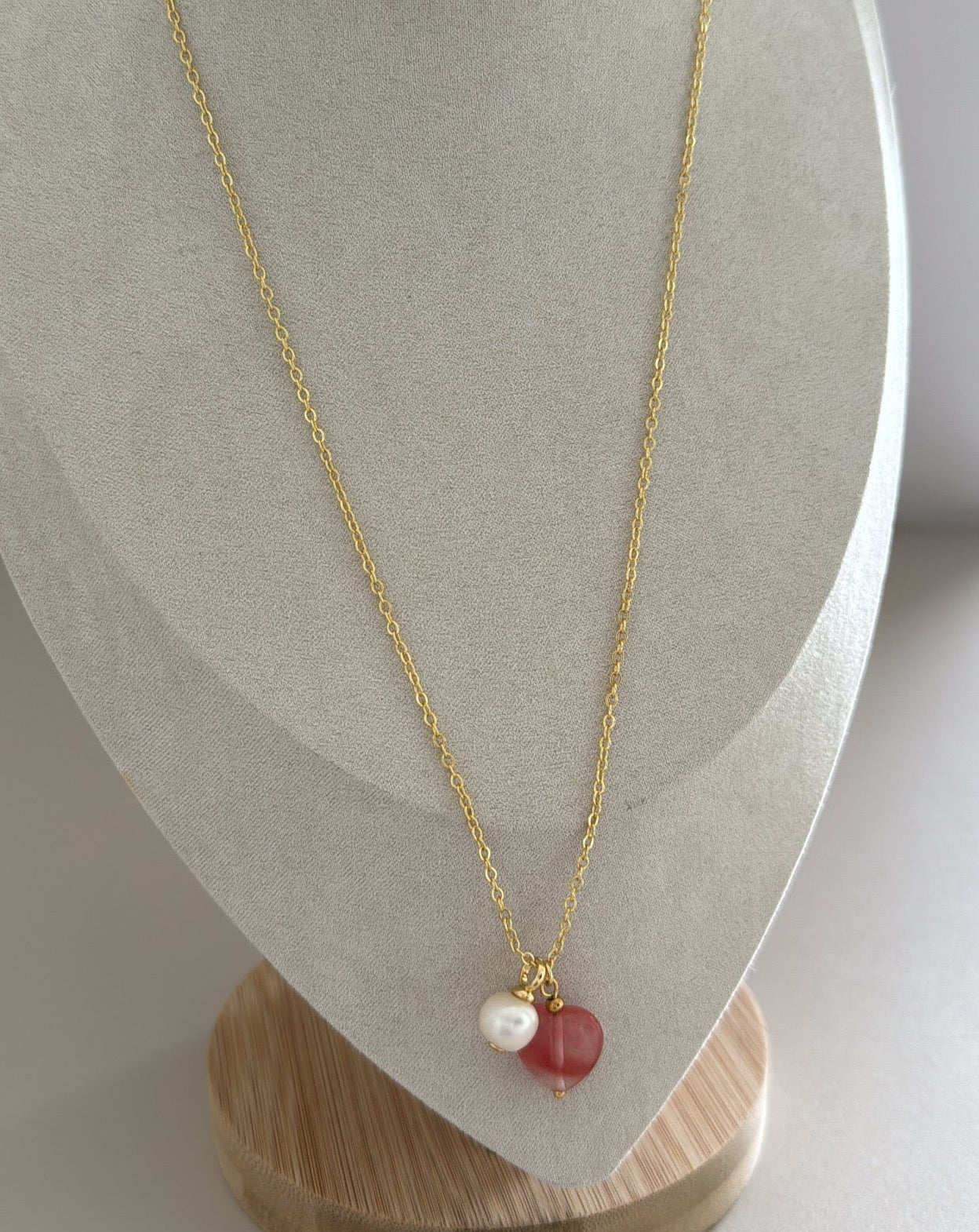 Charm Pearl Necklace