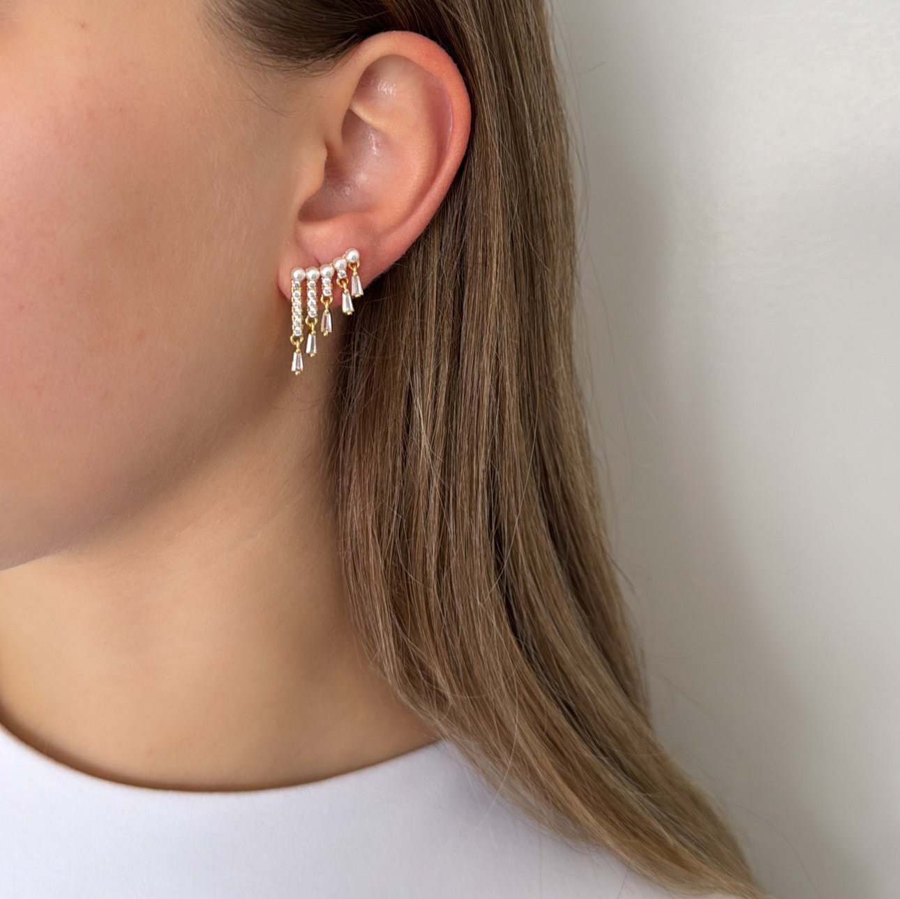 Zirconia and Pearls Earring