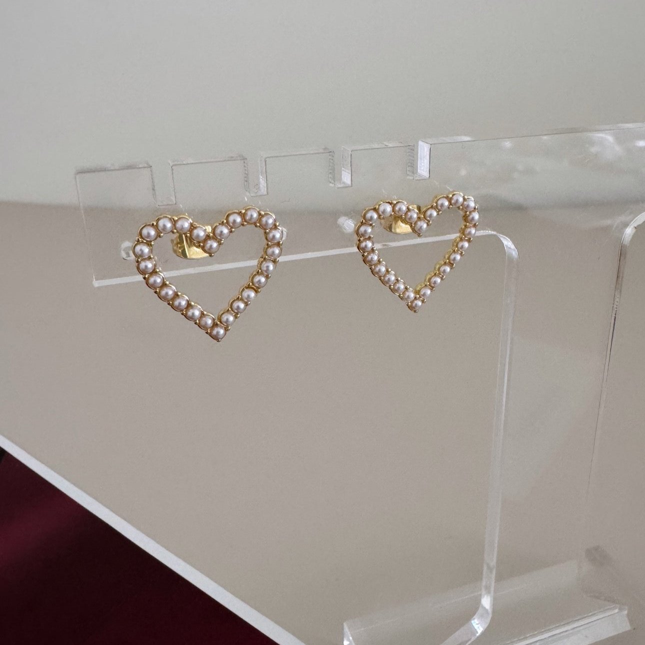 Heart Pearls Stud