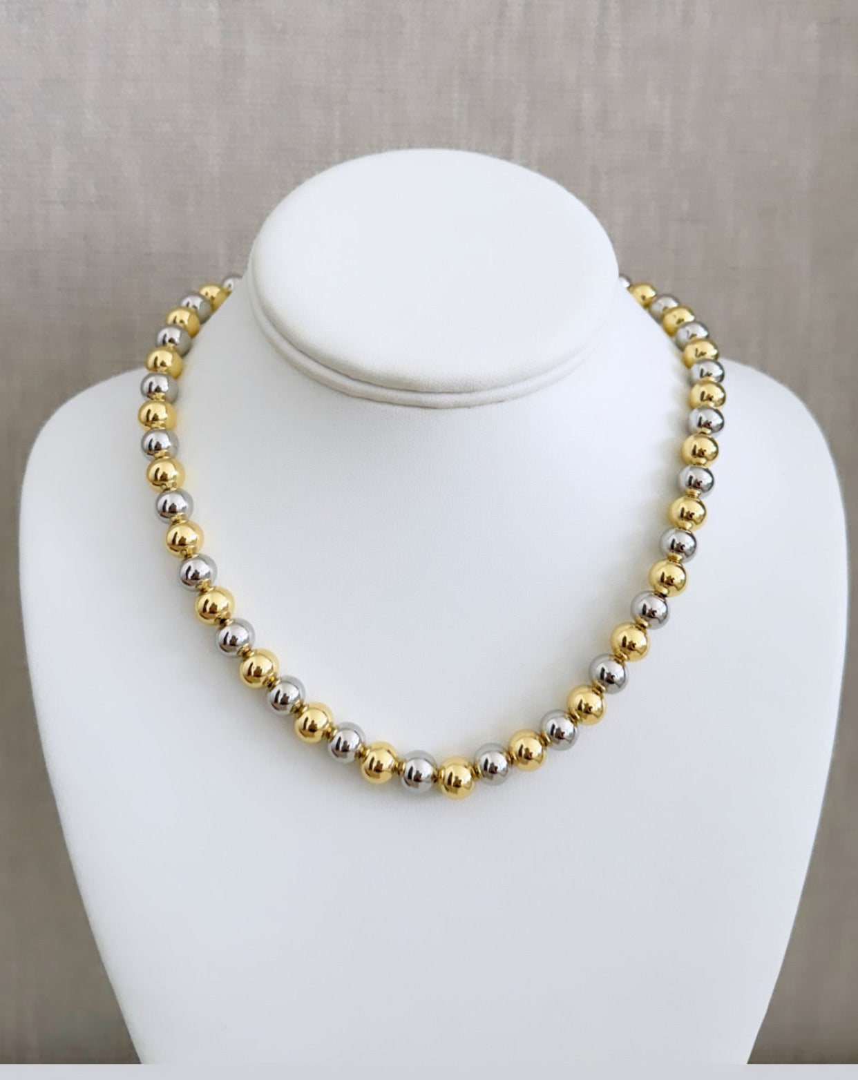 Beads Gold and Silver Necklace