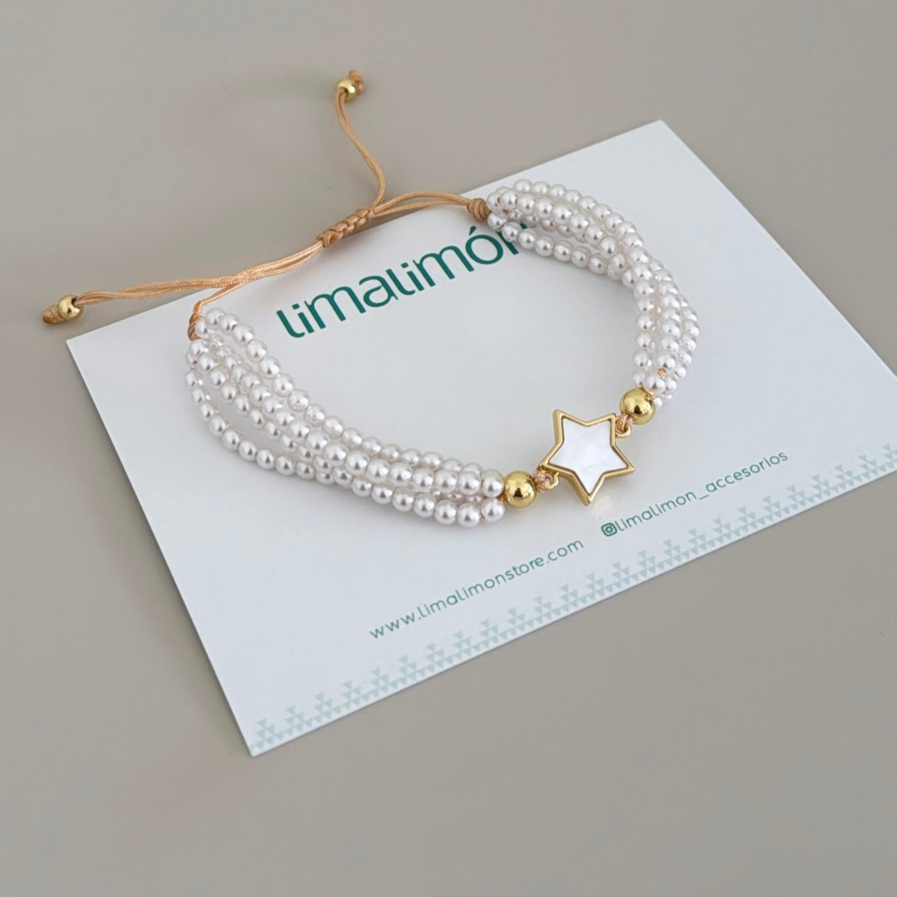 Pearls Adjustable Bracelet