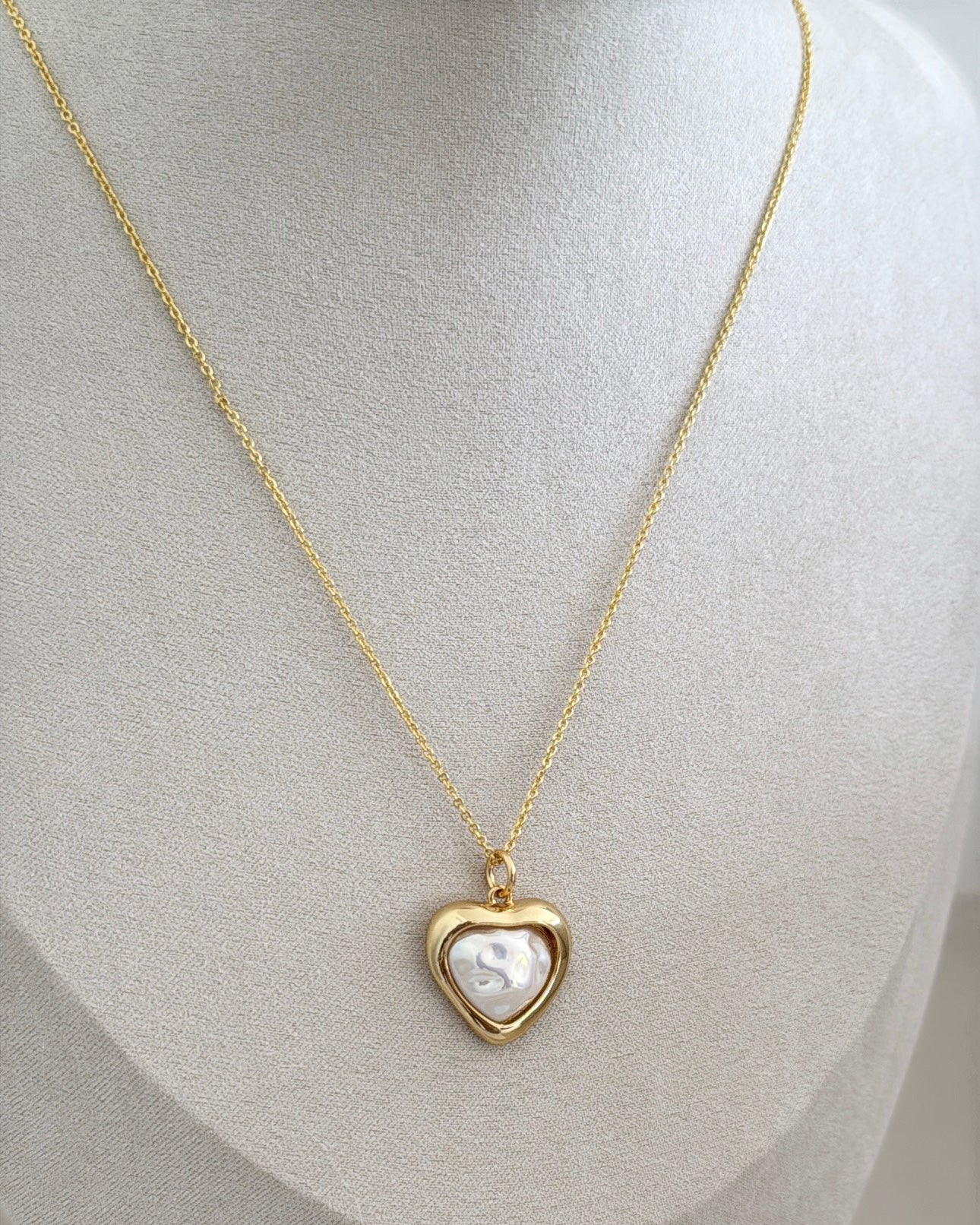 Heart Pearl Necklace