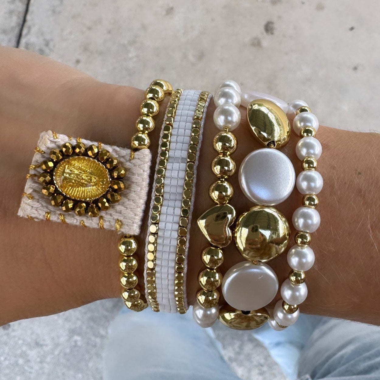 Pearls and Gold Bead Bracelet