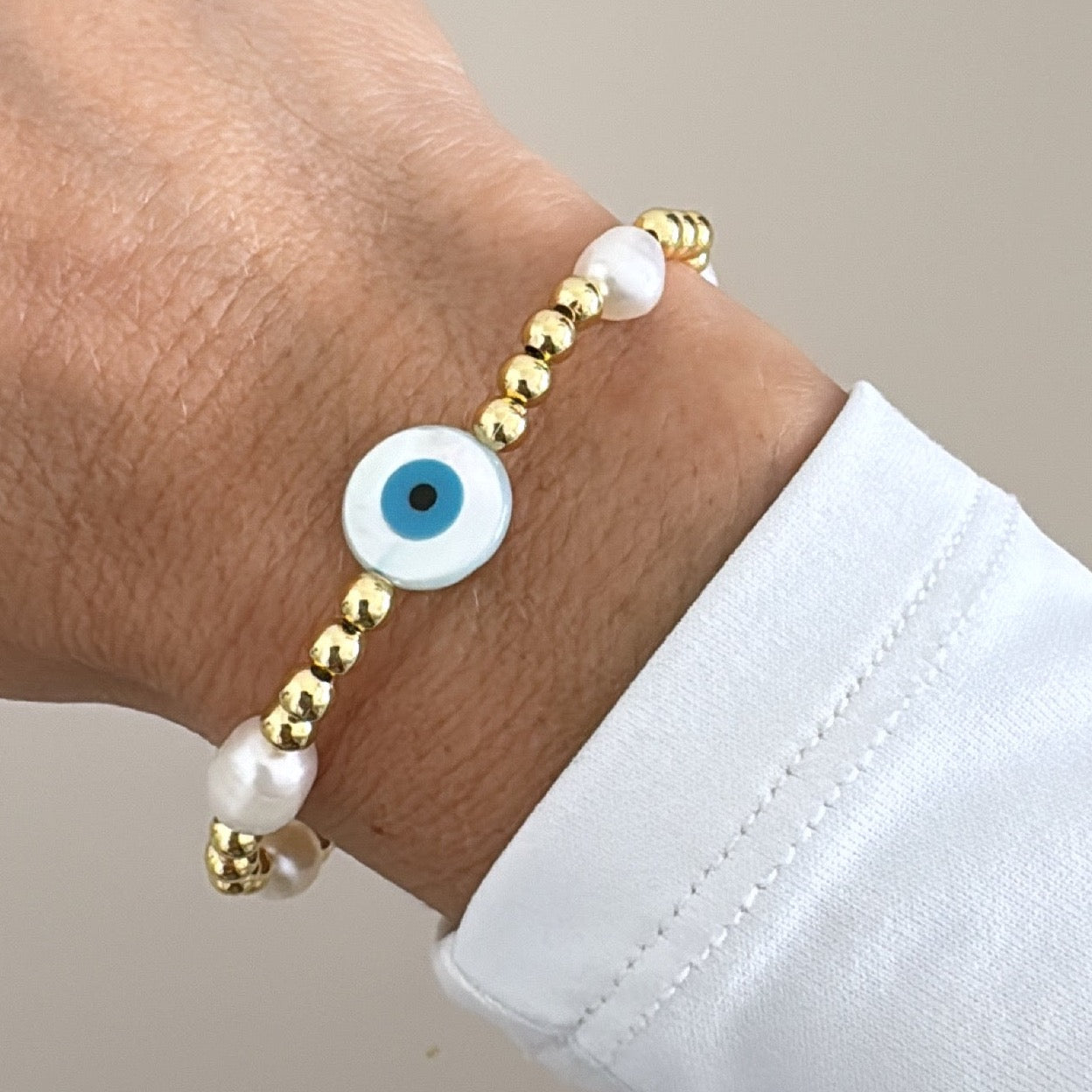 Evil Eye Pearls Bracelet