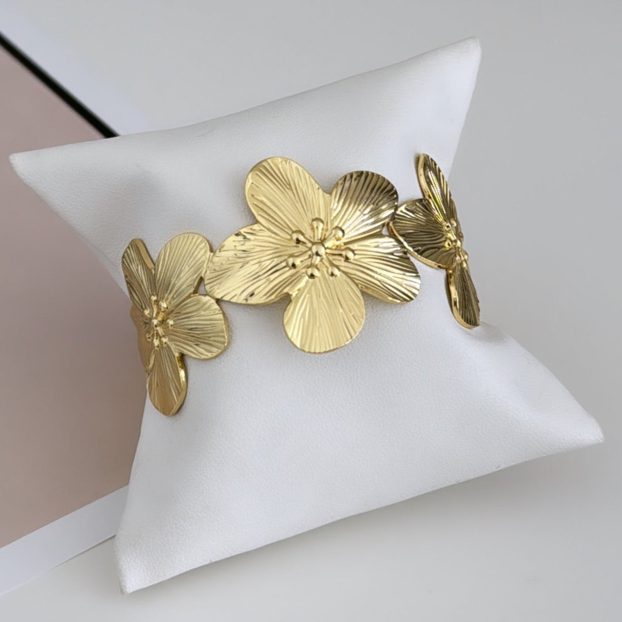 Flowers Bangle