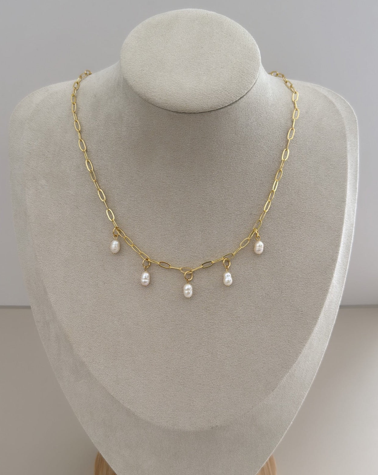 Pearls Necklace