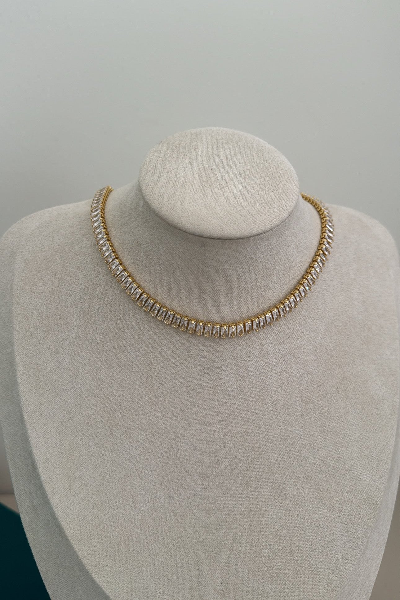 Baguette Choker Necklace