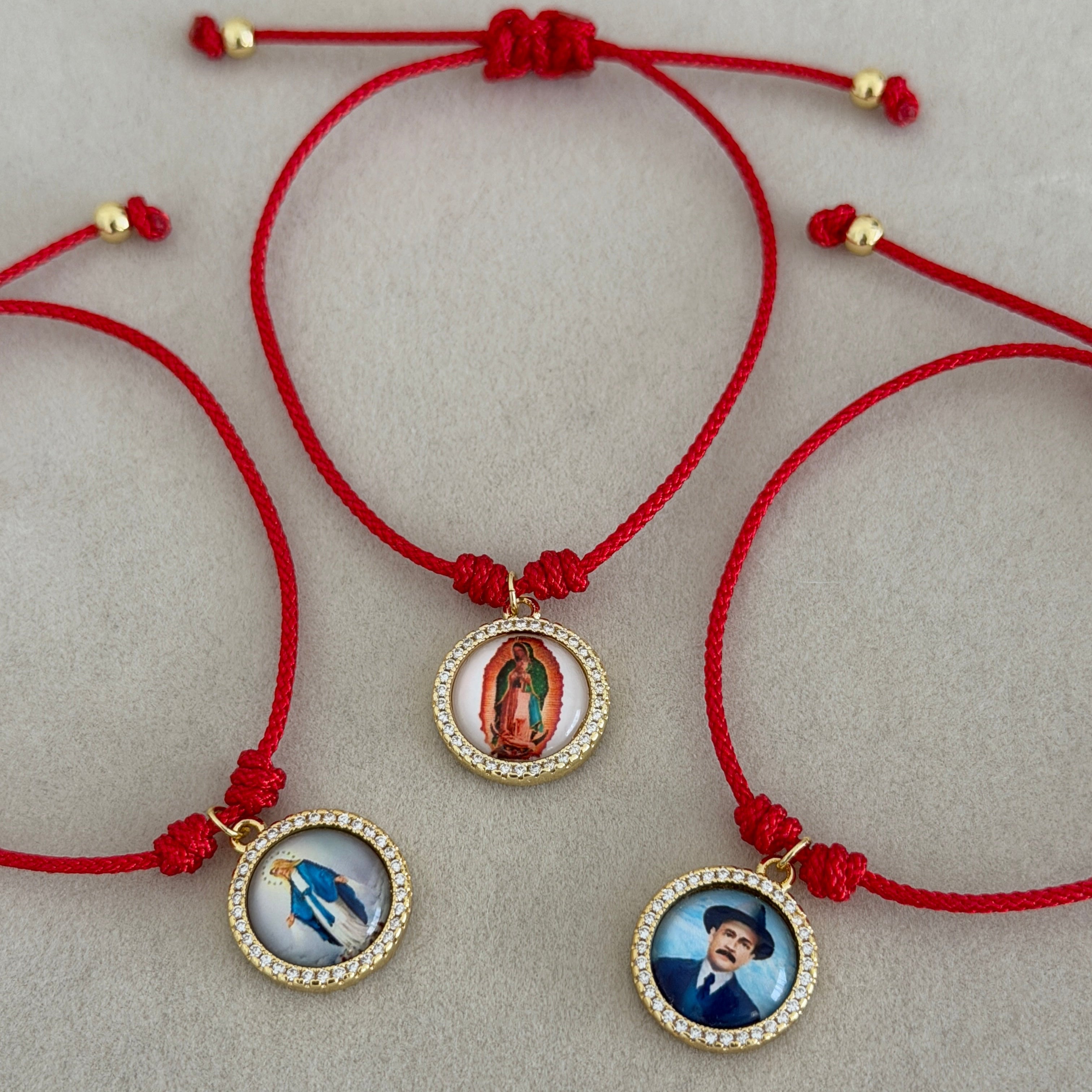 Faith Medallion Bracelet