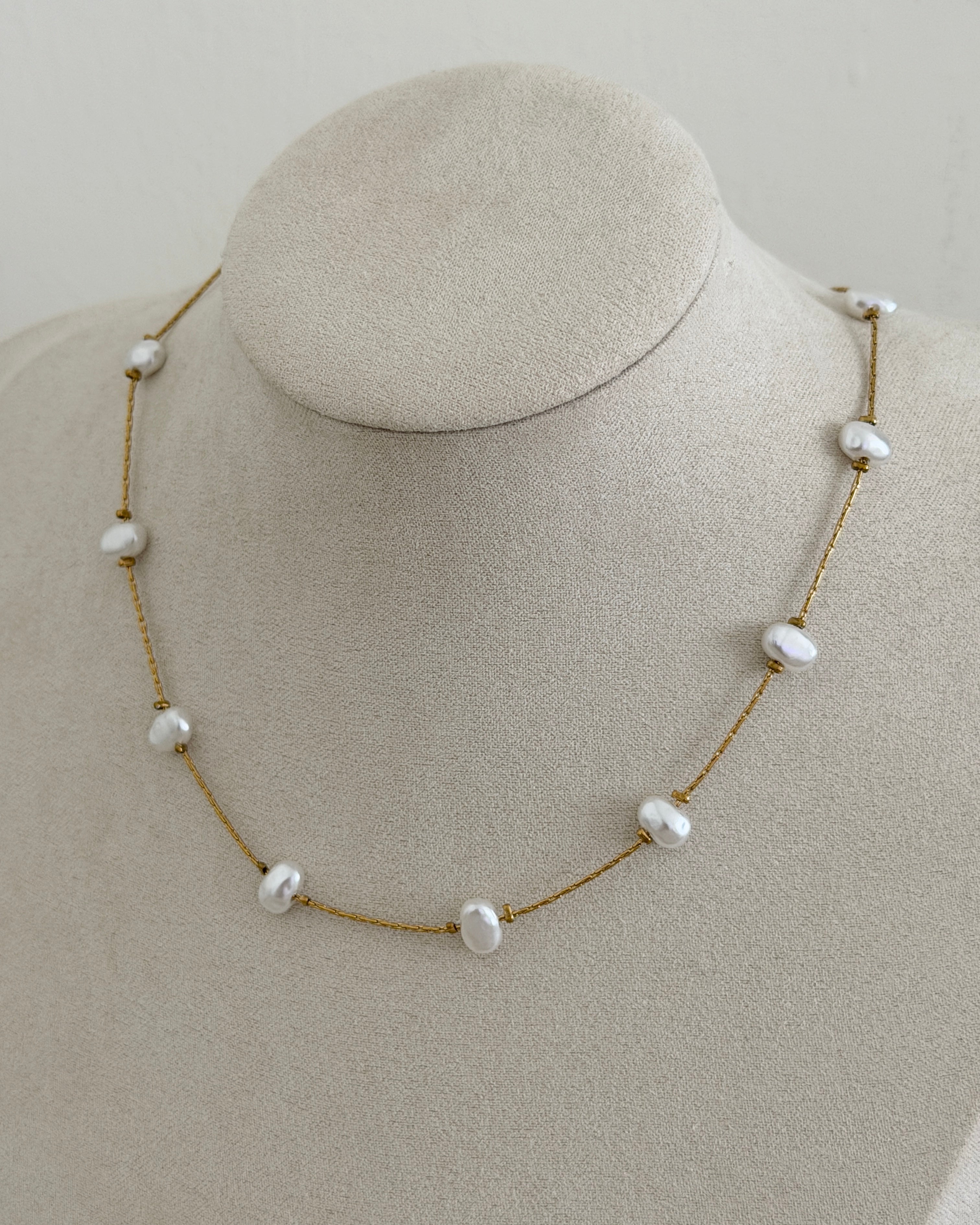Pearl Glow Necklace