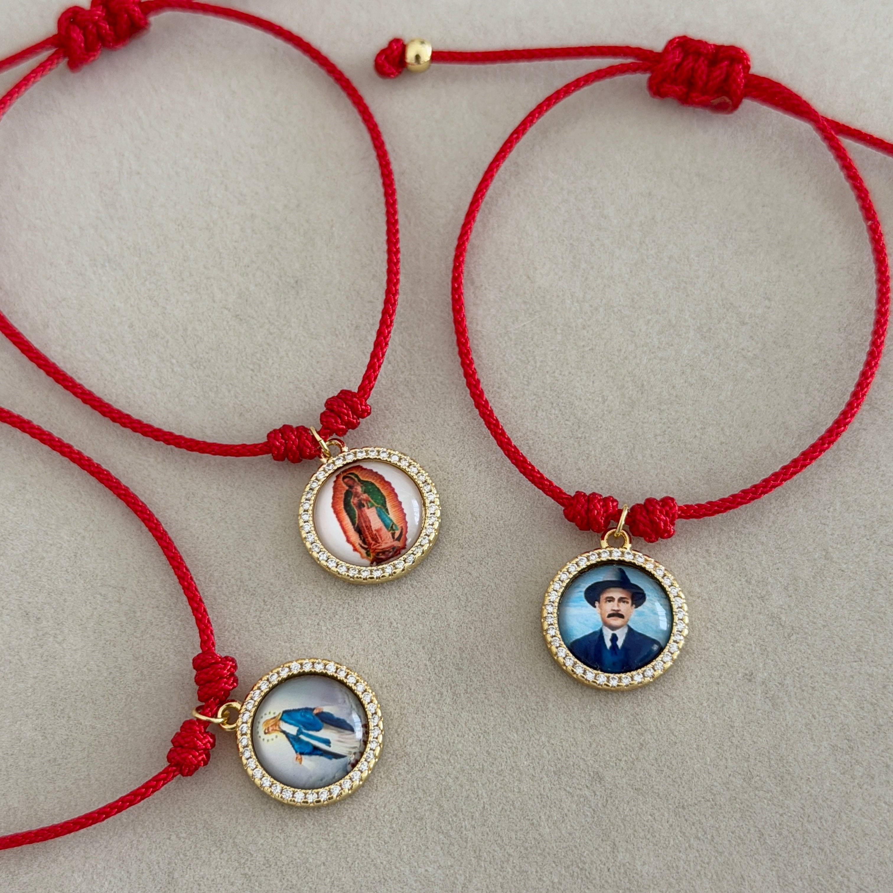Faith Medallion Bracelet