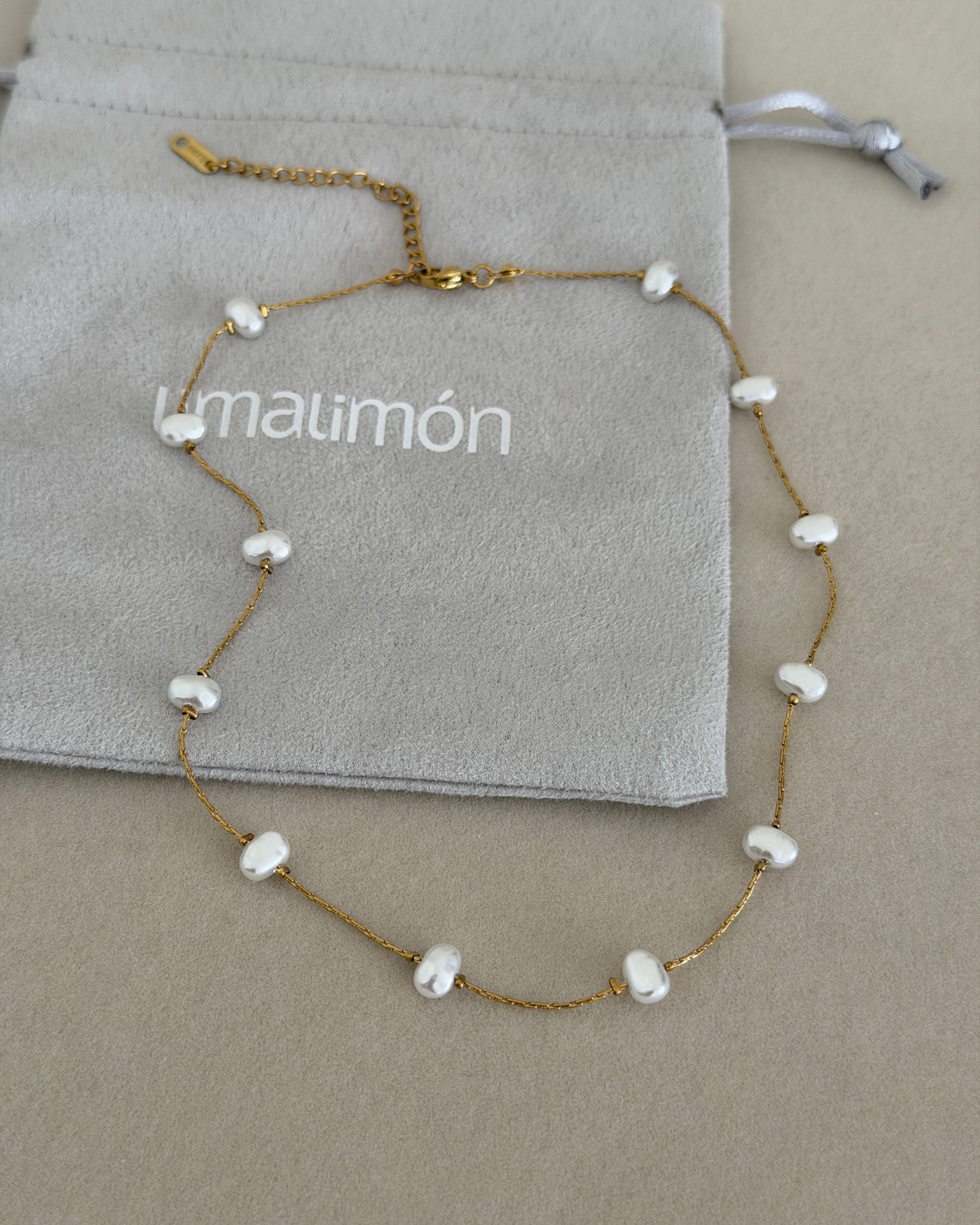 Pearl Glow Necklace