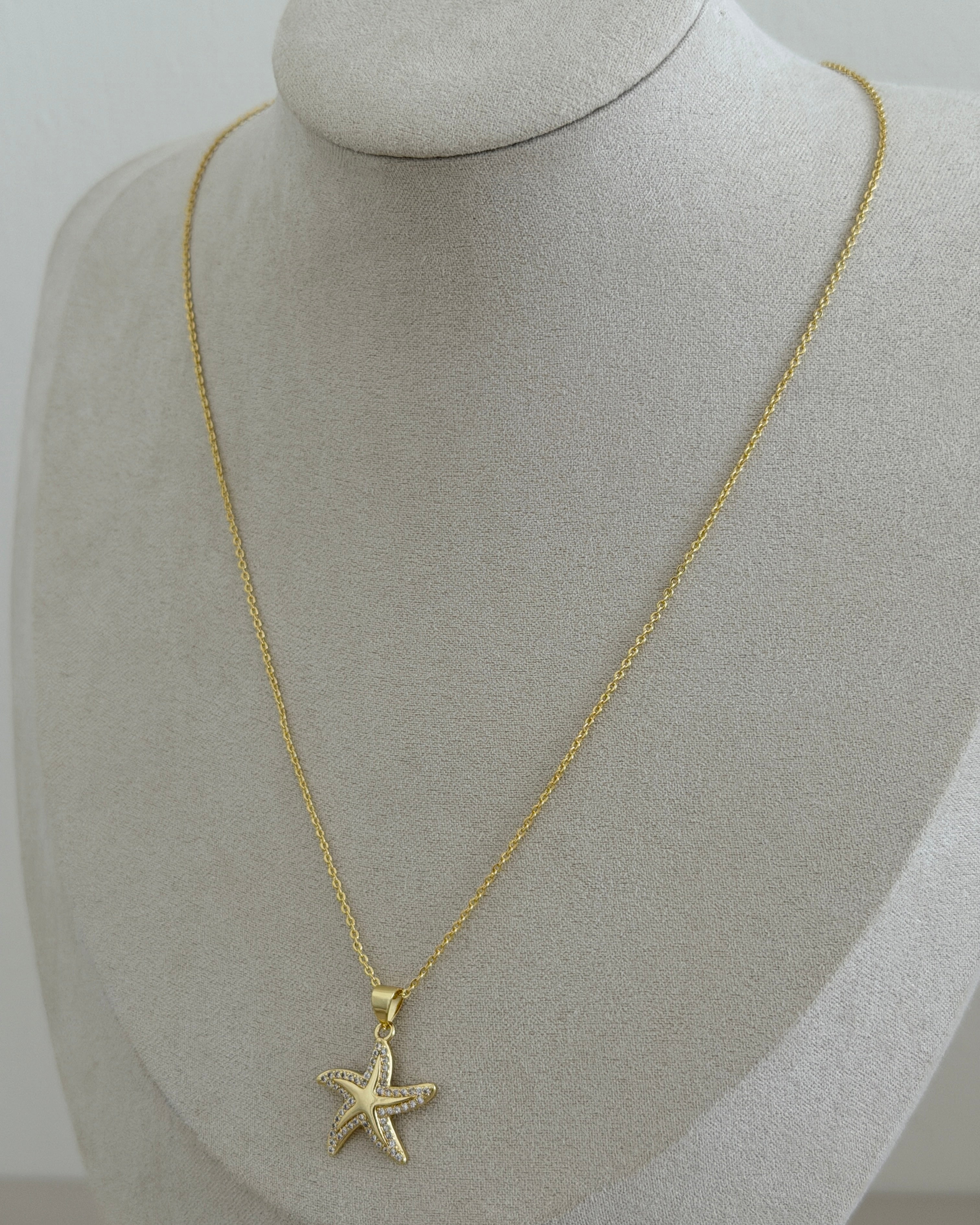 Starfish Pendant Necklace
