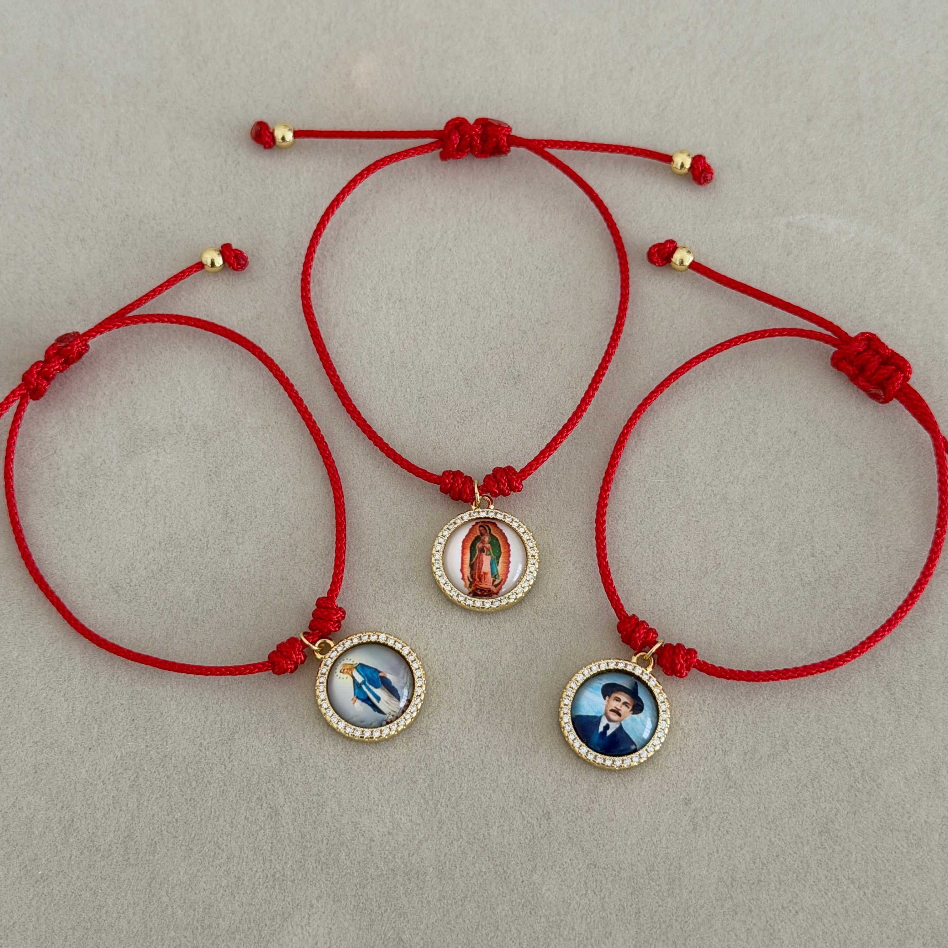 Faith Medallion Bracelet