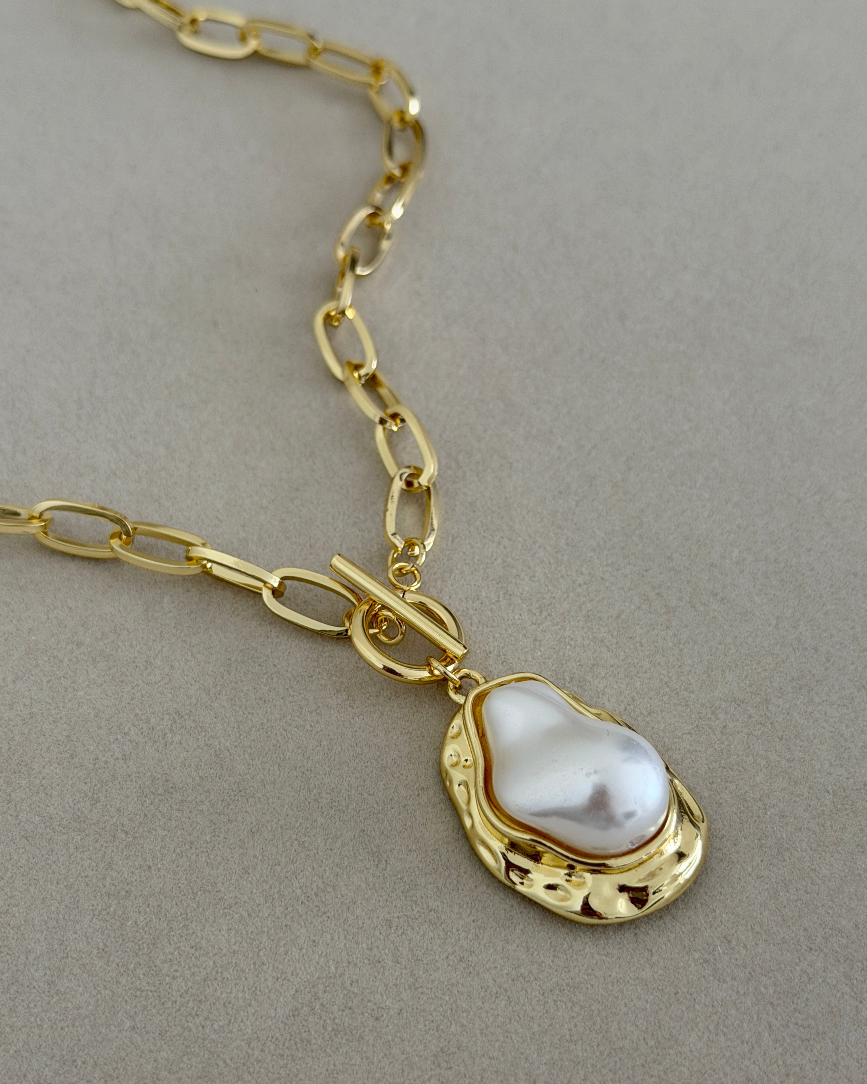 Pearl Drop Chain Necklace