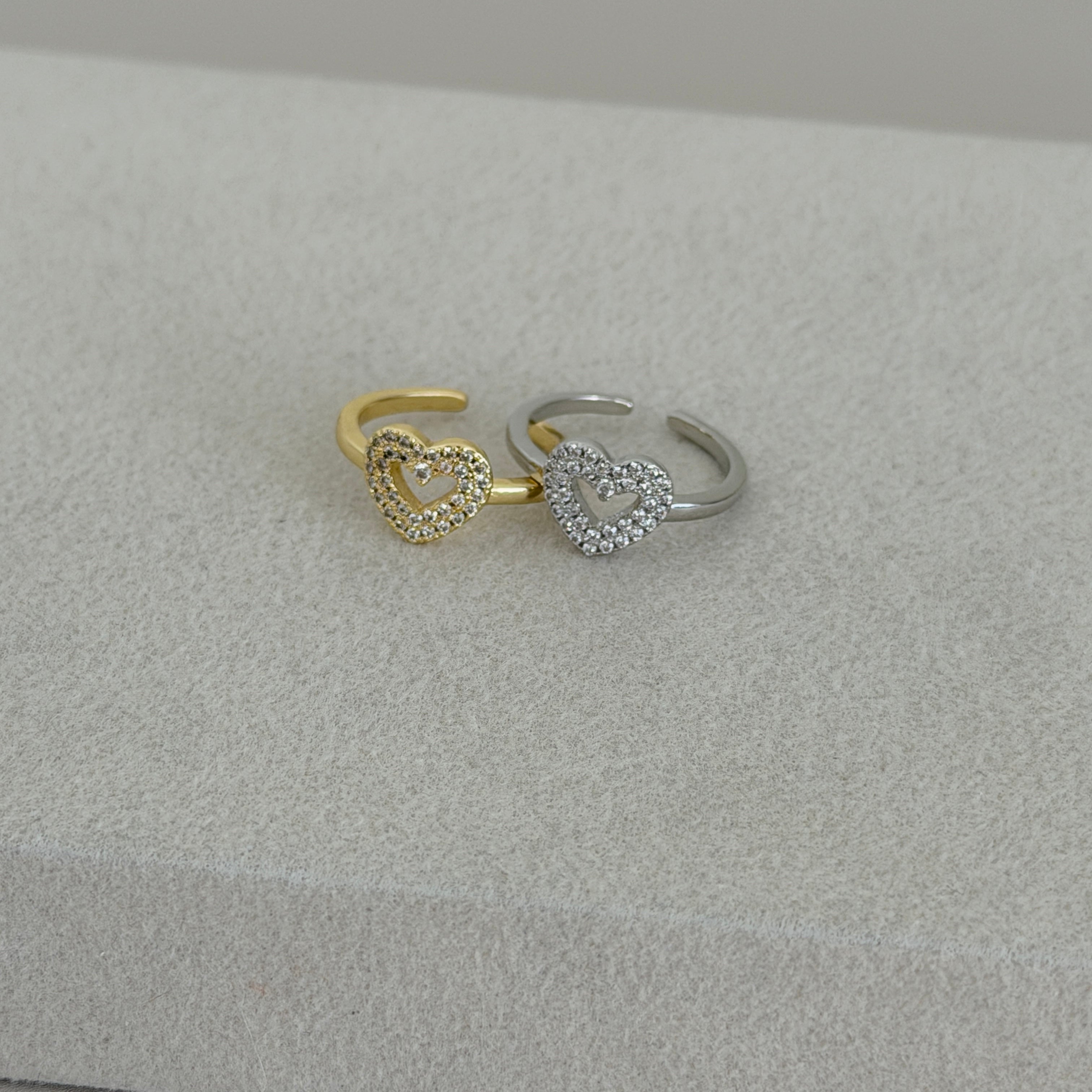 Elena Pavé Heart Adjustable Ring