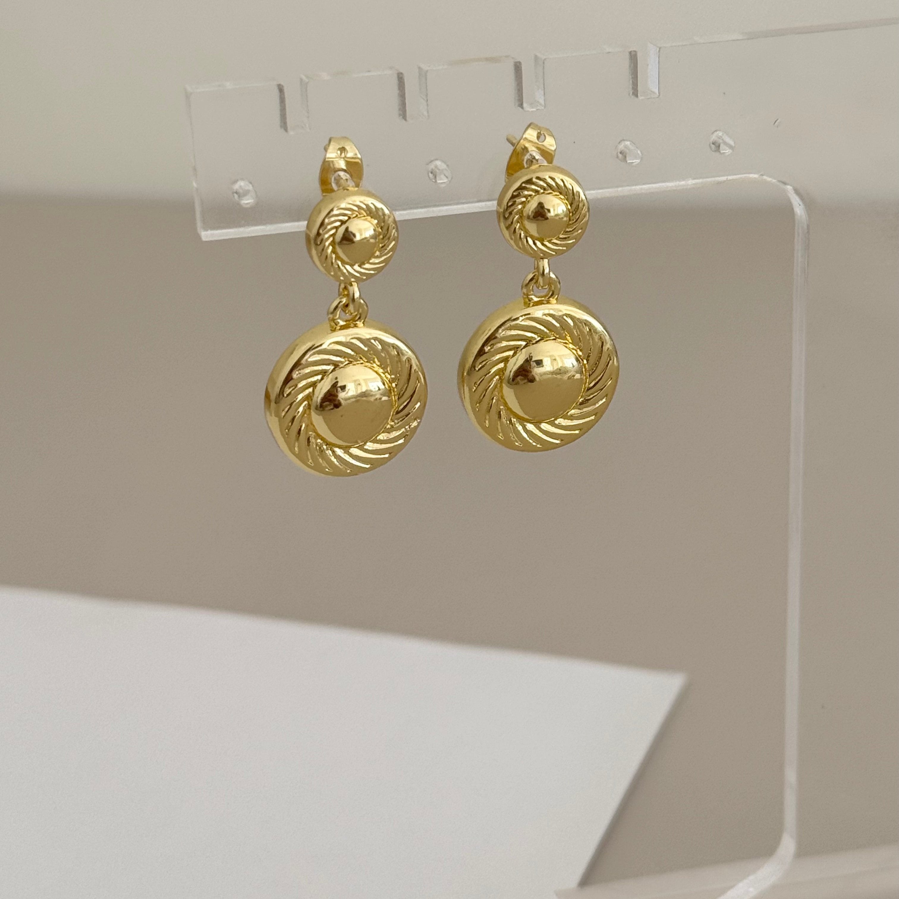 Gold Earring