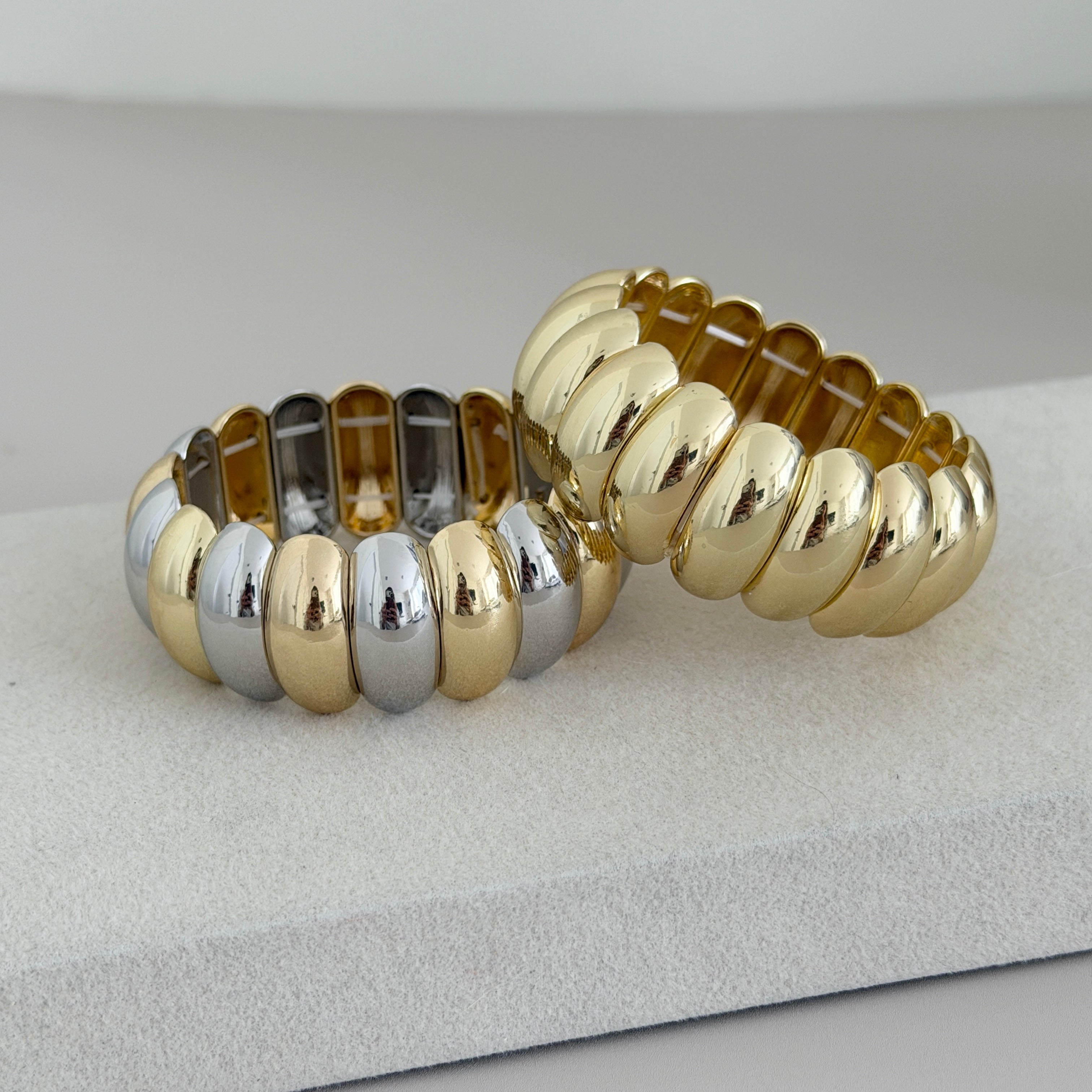 Ribbed Stretch Bracelet