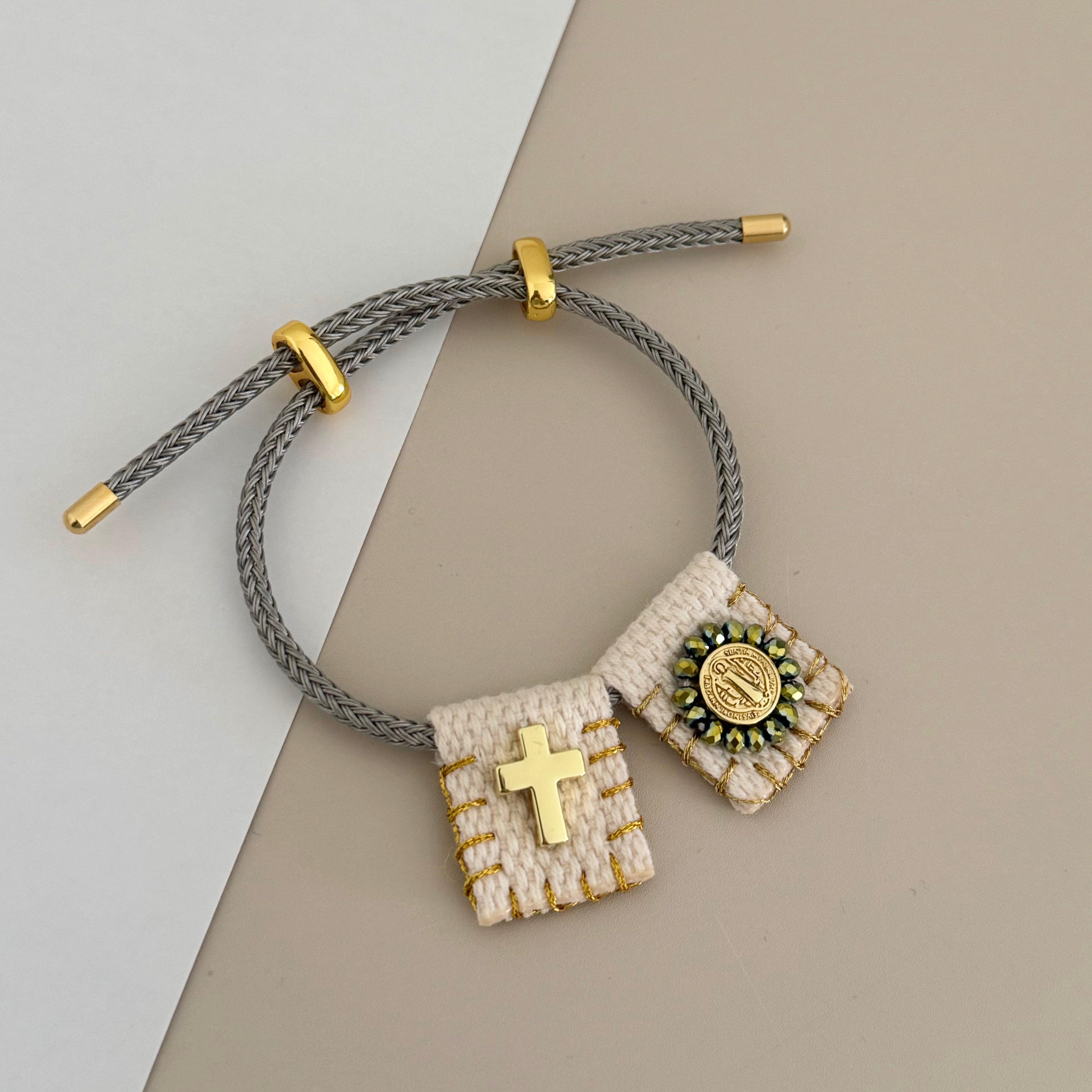 Escapulario Bracelet