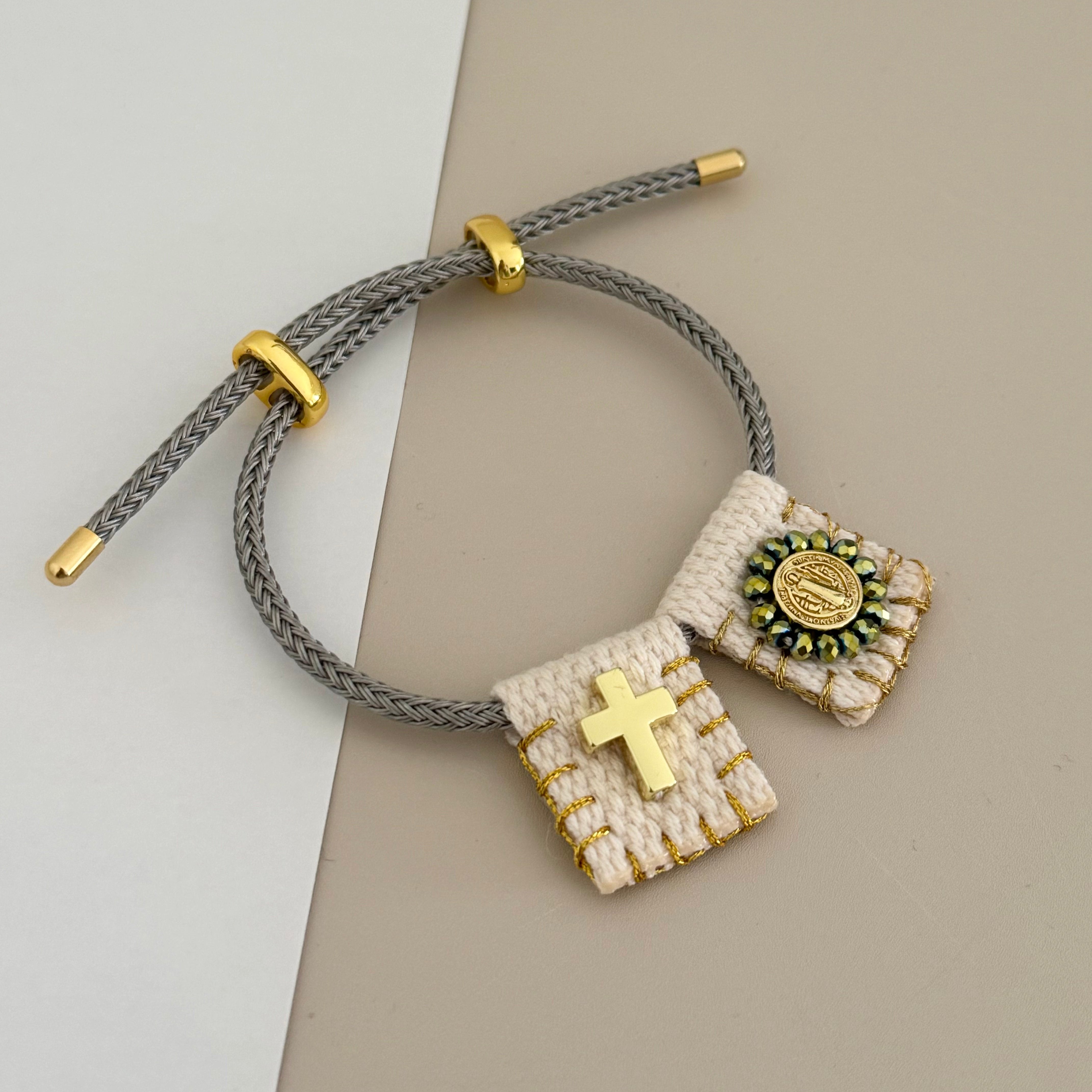 Escapulario Bracelet