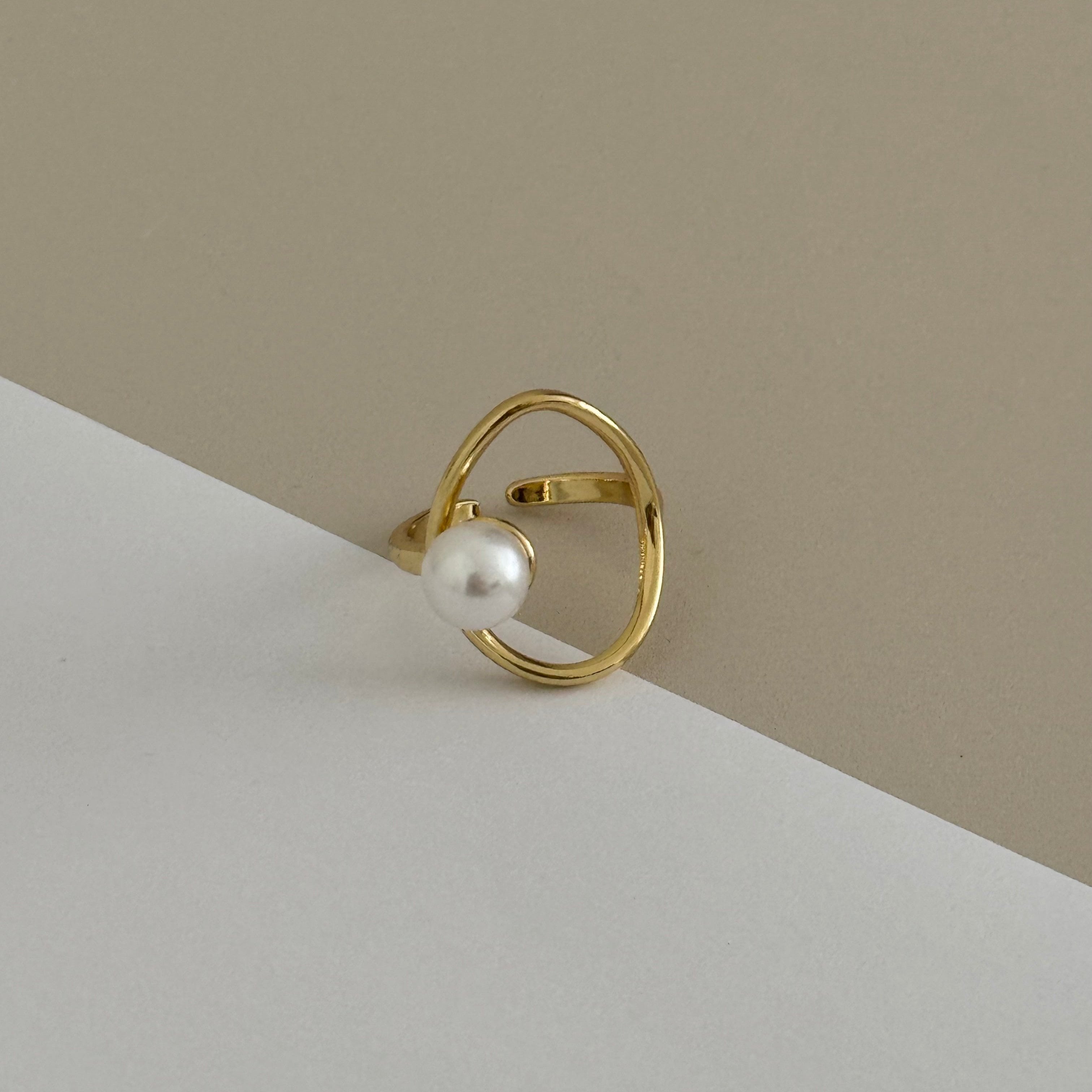 Pearl Ring