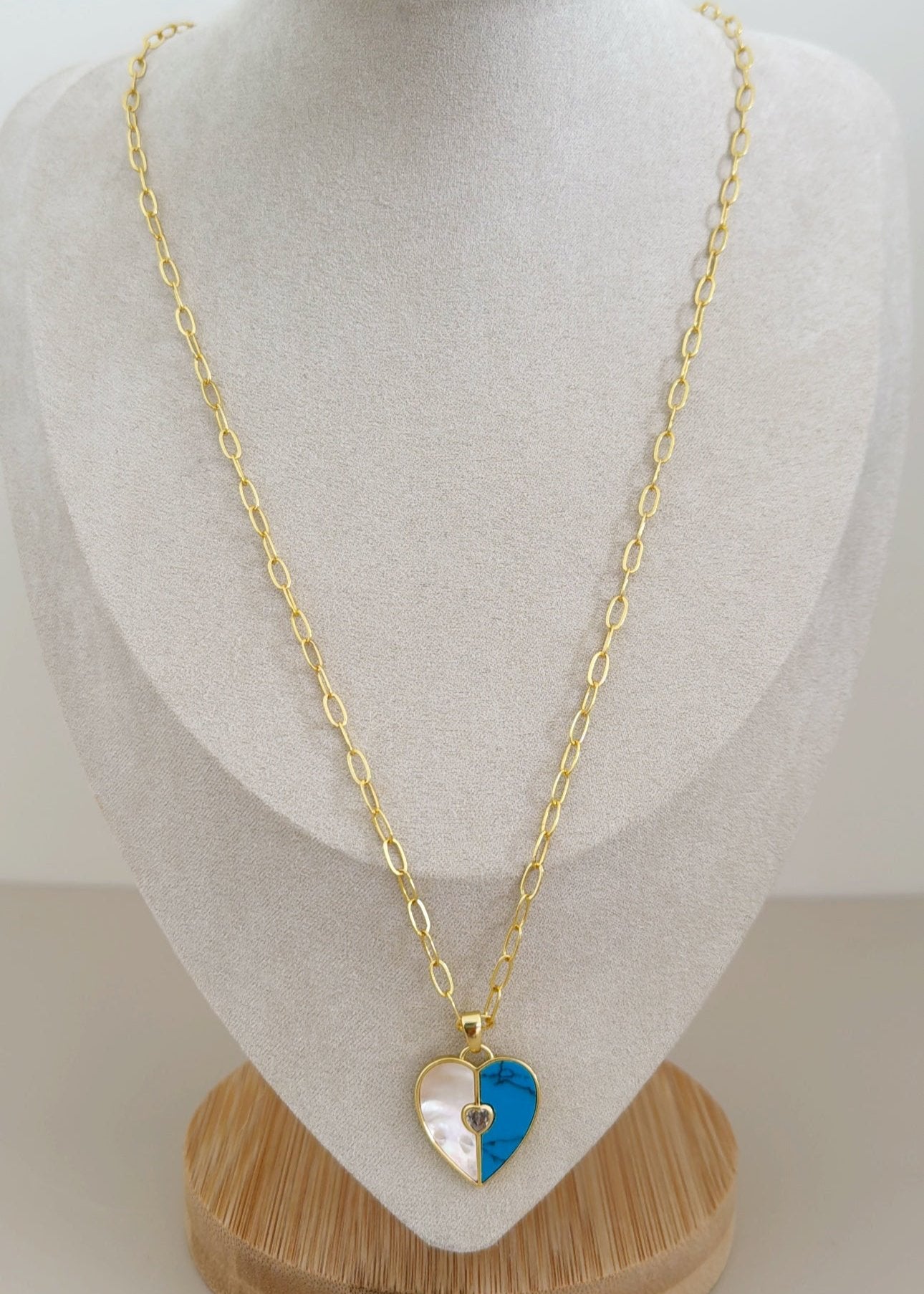 Heart Nacre Necklace