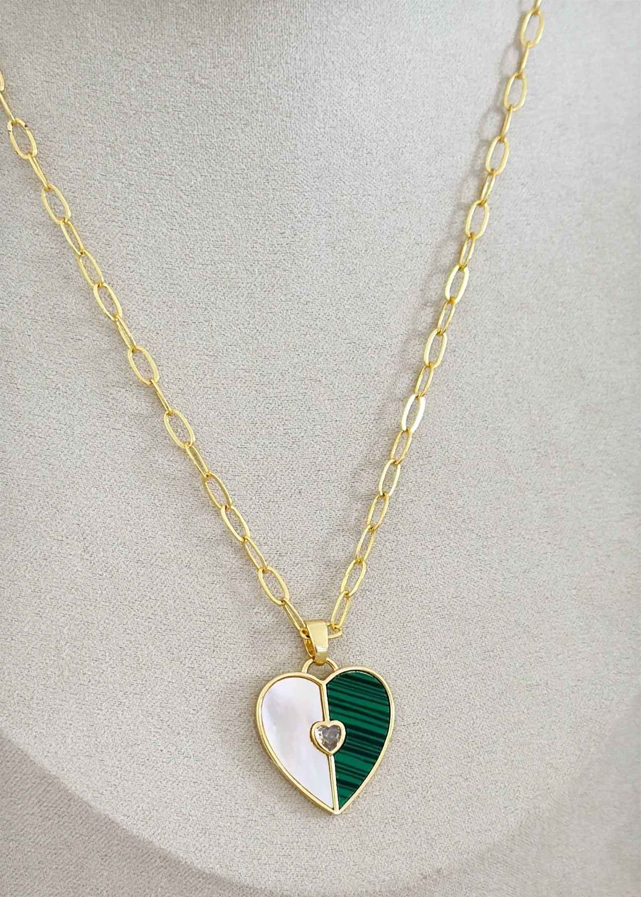 Heart Nacre Necklace