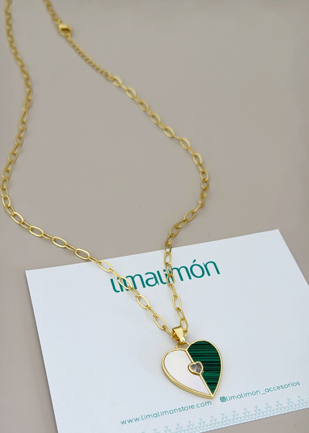 Heart Nacre Necklace