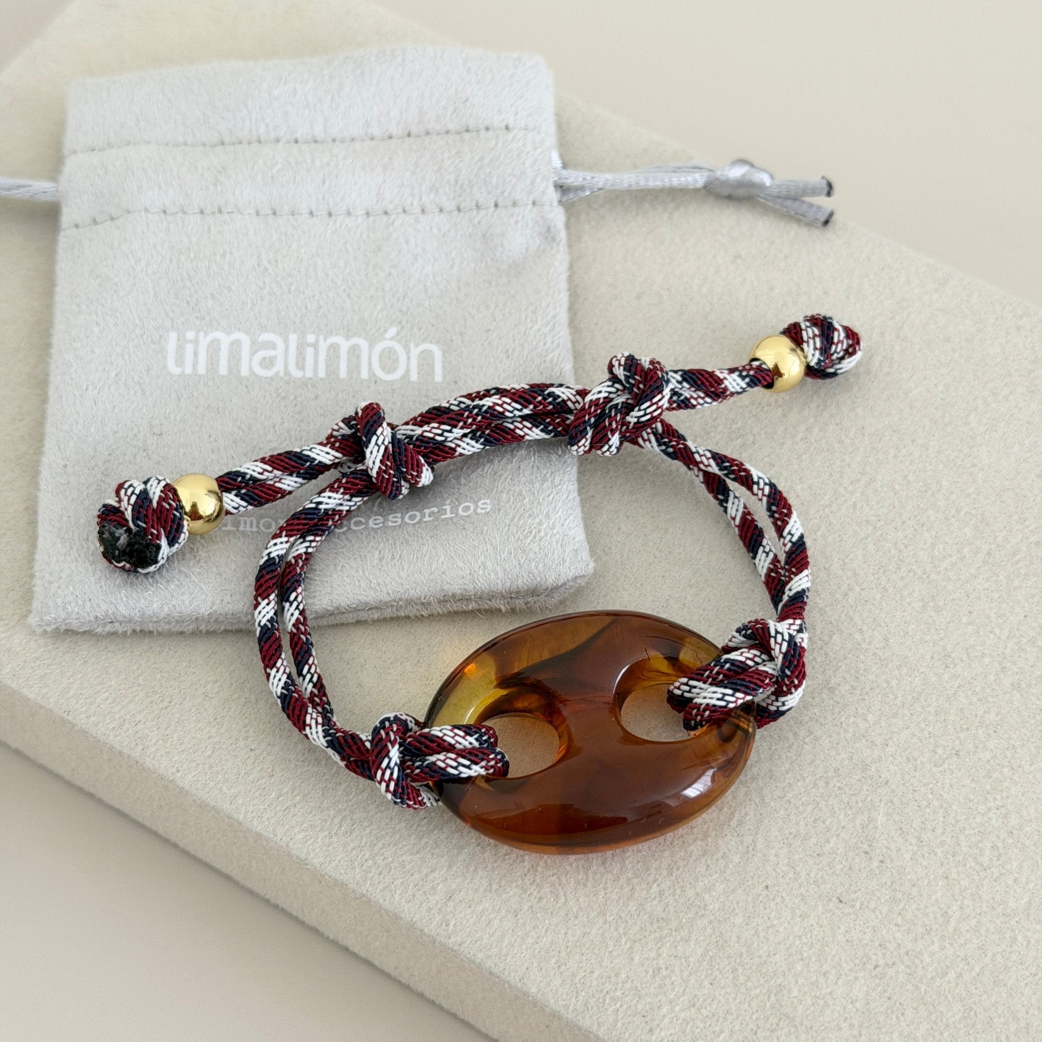 Amber Knot Charm Bracelet - Bracelet | LimaLimón Store - 2