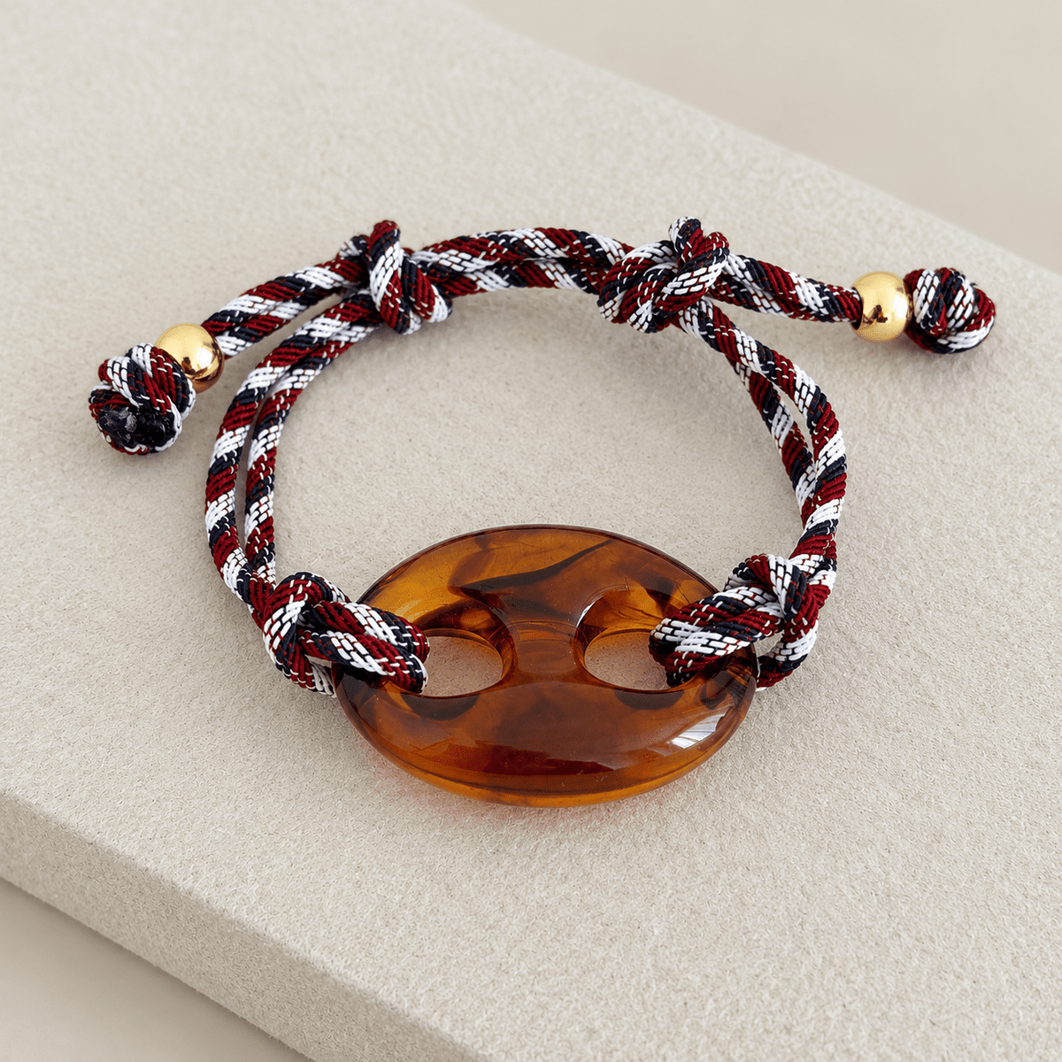 Amber Knot Charm Bracelet - Bracelet | LimaLimón Store - 1