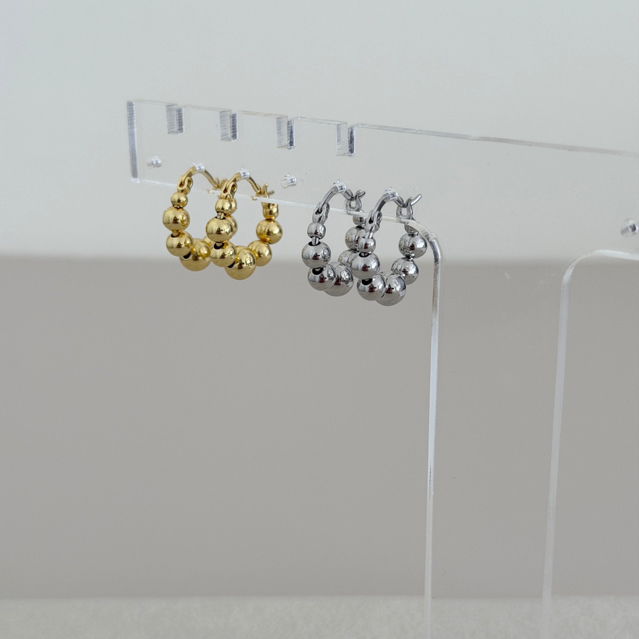 Amelia Beaded Hoop Earrings - Earring | LimaLimón Store - 4