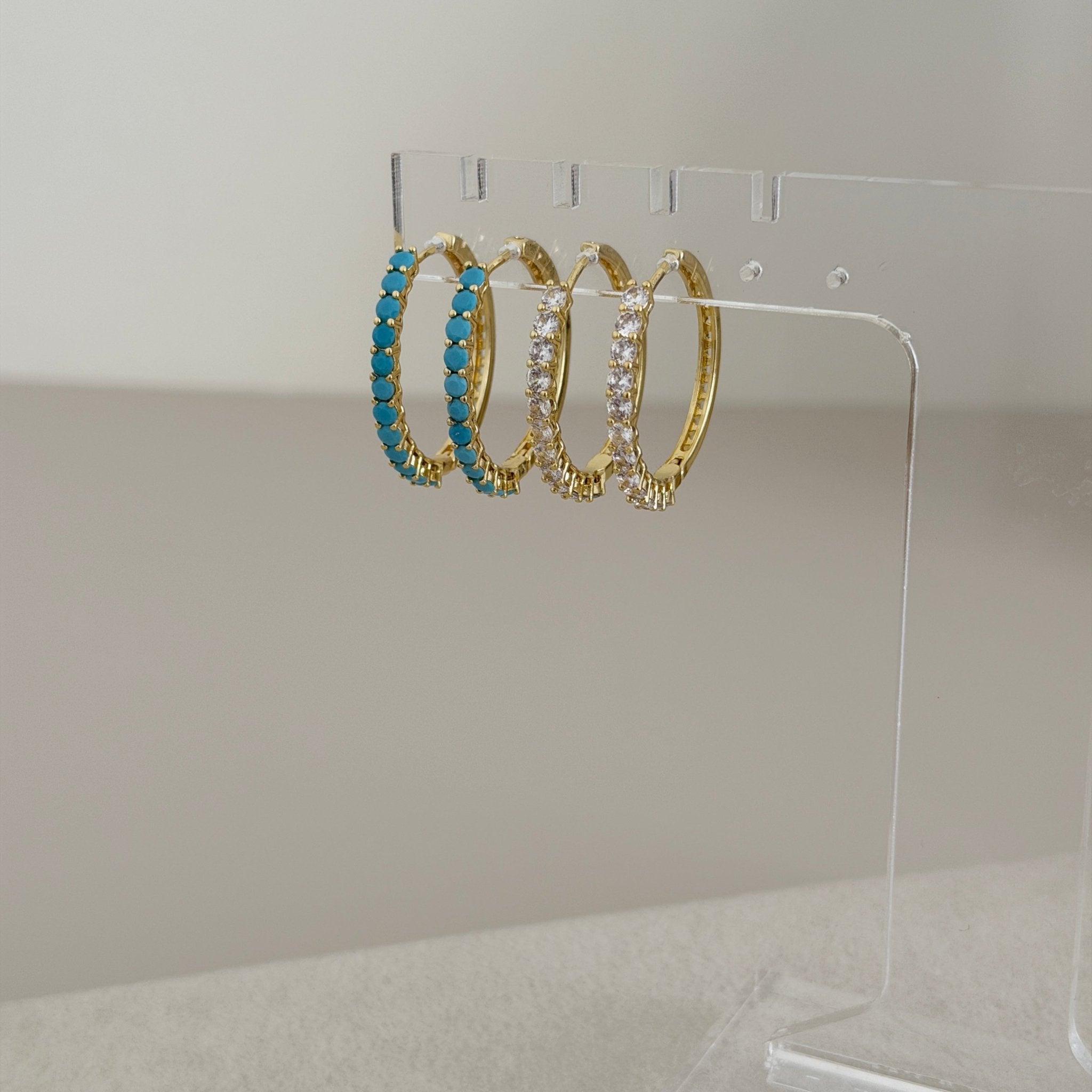 Aria Pavé Hoop Earrings - Earring | LimaLimón Store - 5