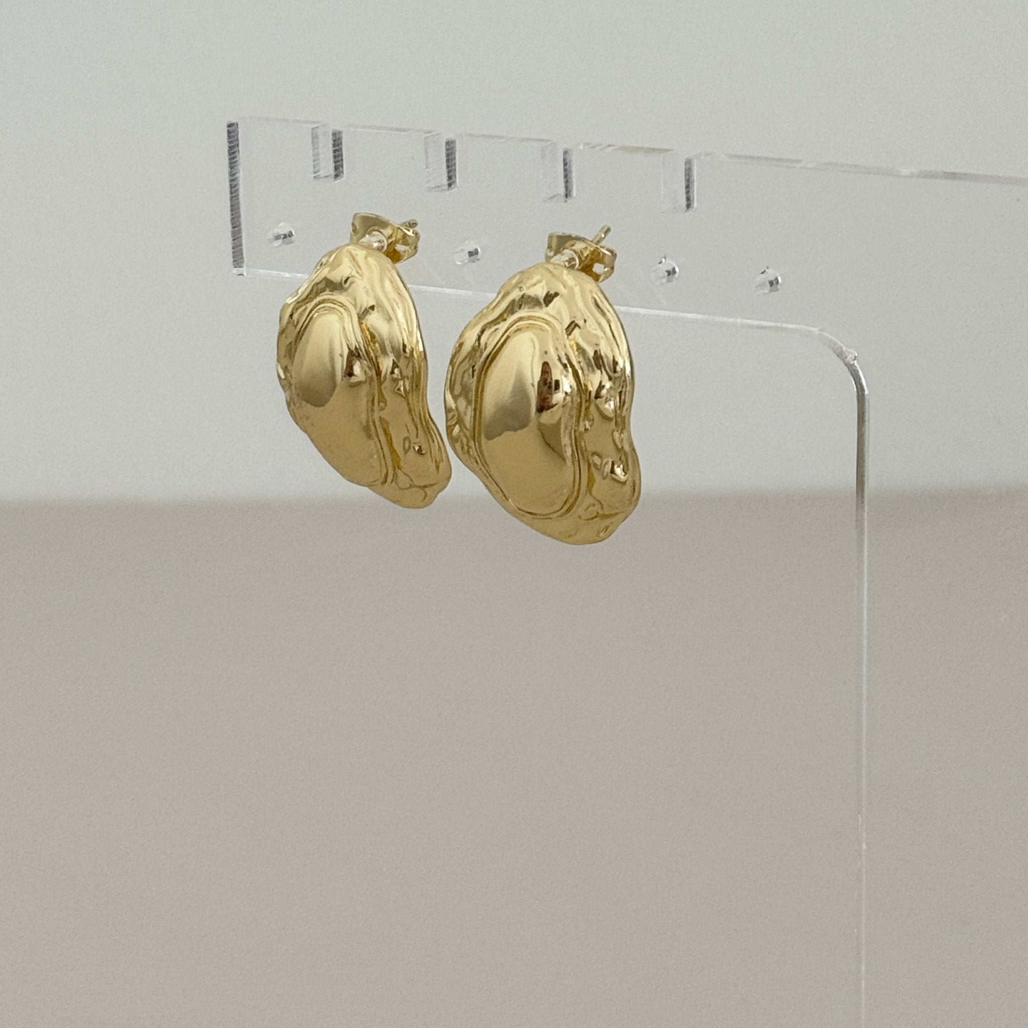 Aurora Sculpted Gold Earrings - Earring | LimaLimón Store - 2