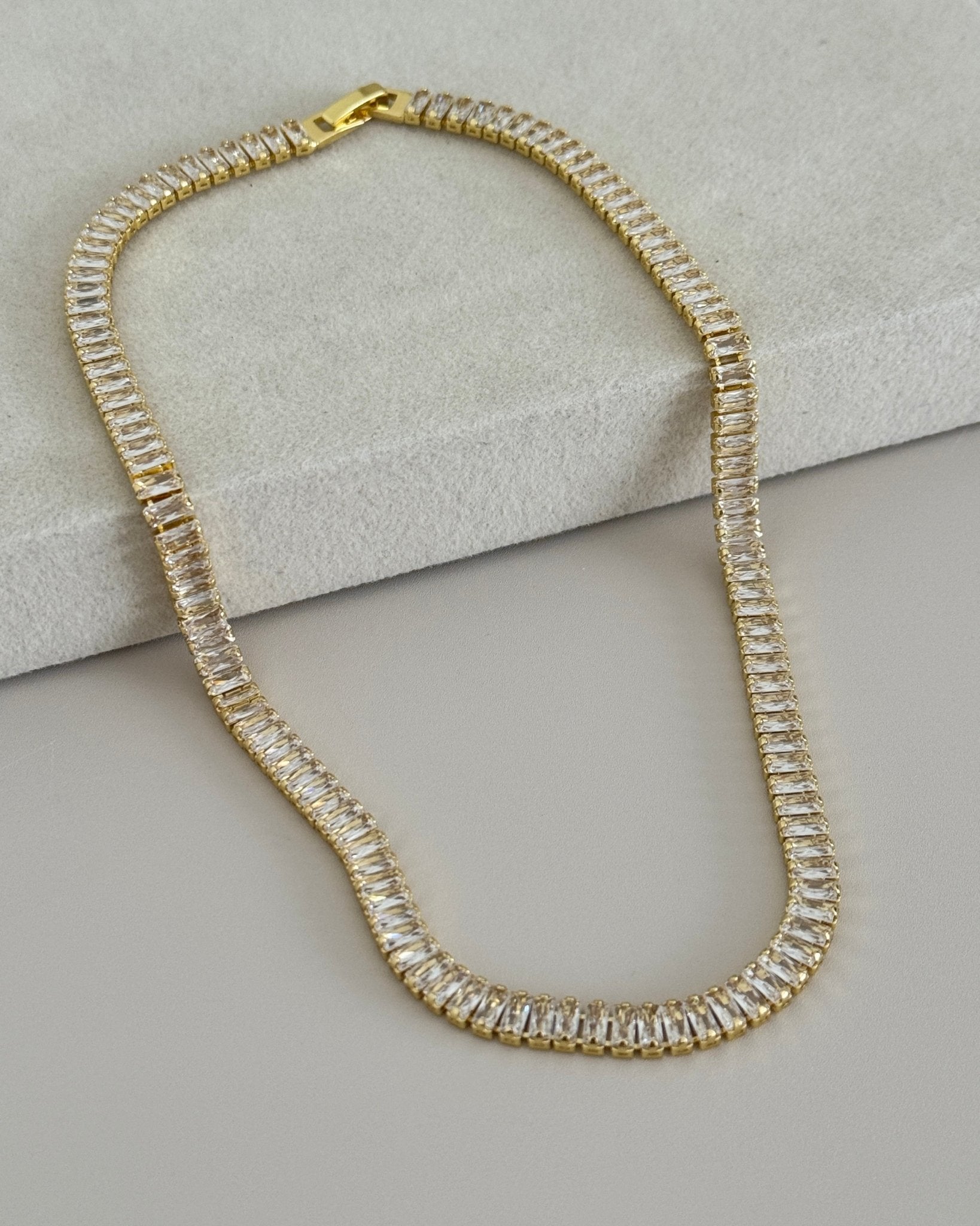 Baguette Spark Necklace - Necklaces | LimaLimón Store - 1