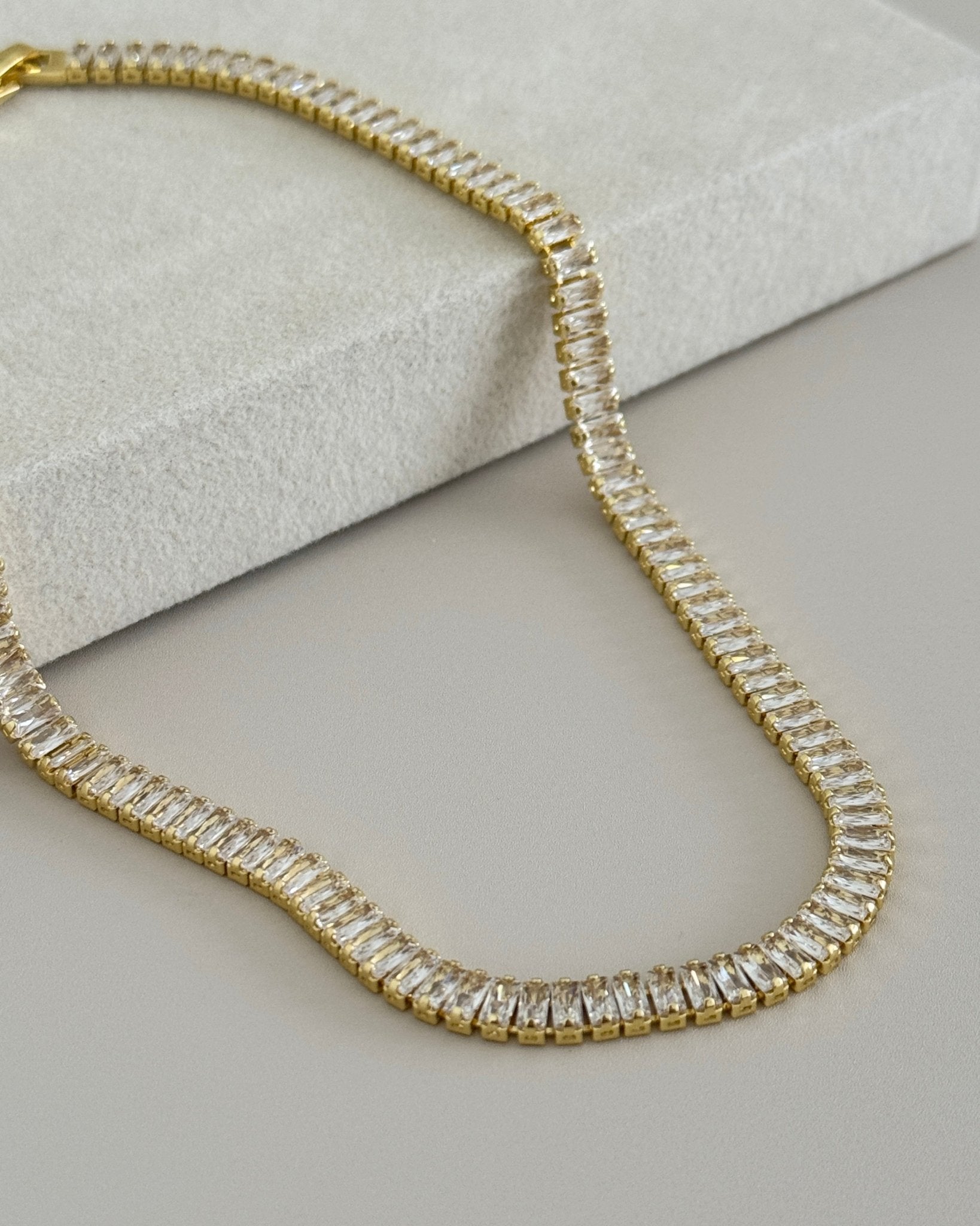 Baguette Spark Necklace - Necklaces | LimaLimón Store - 4